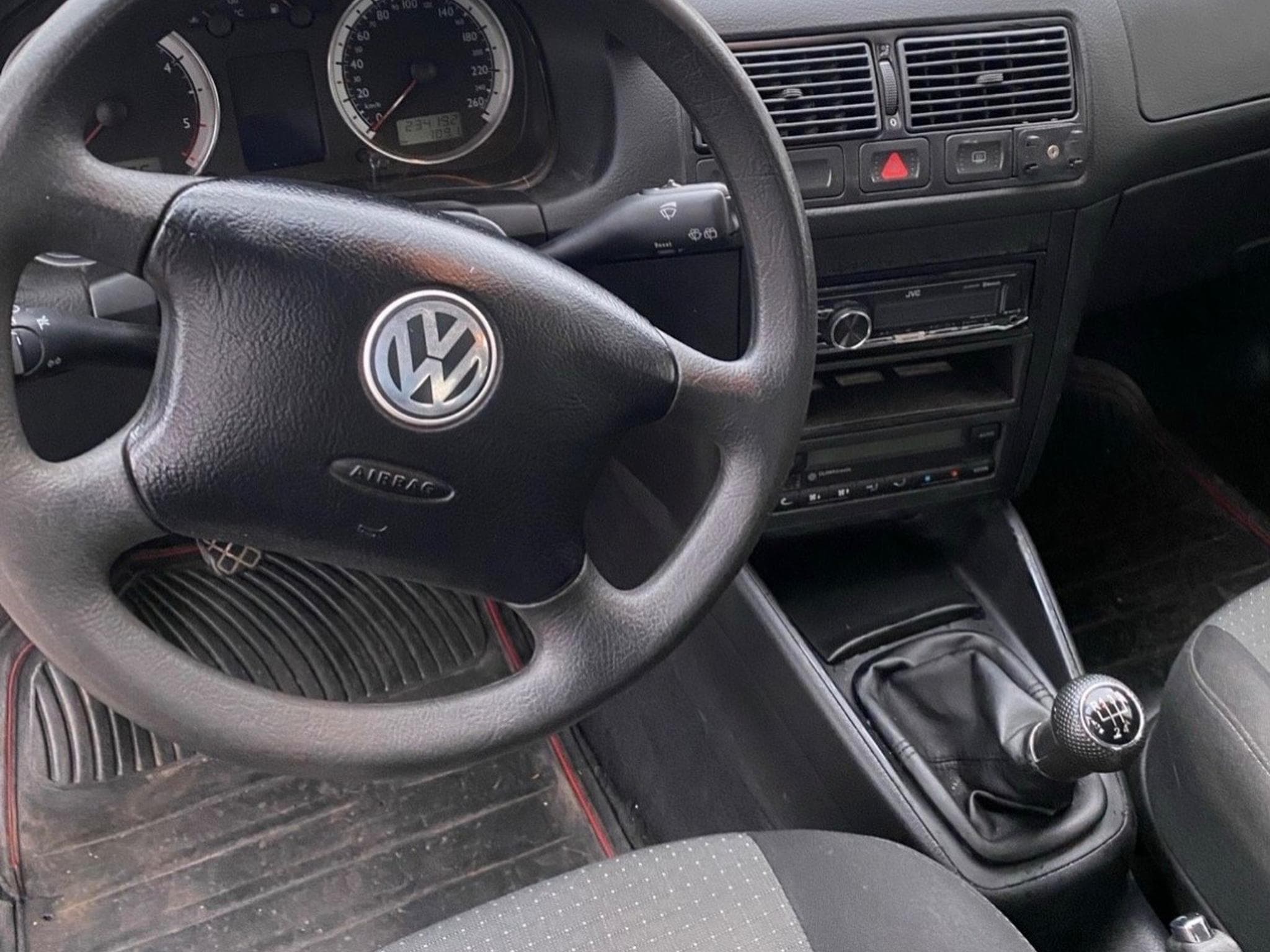 VW Golf 1.9 tdi (2003) - Foto 3