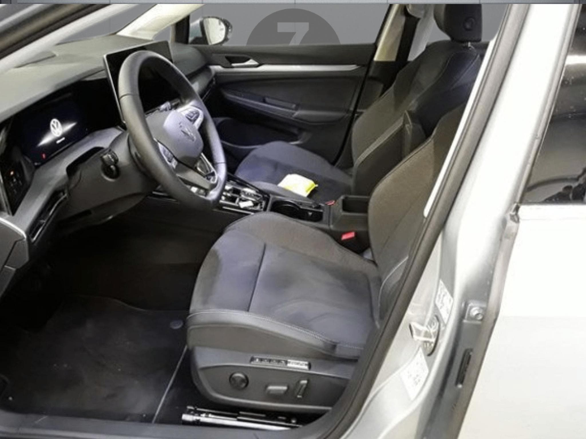 VW Golf Volkswagen Golf Style 1.5 eHybrid DSG – 204 CV (2025) - Photo 5