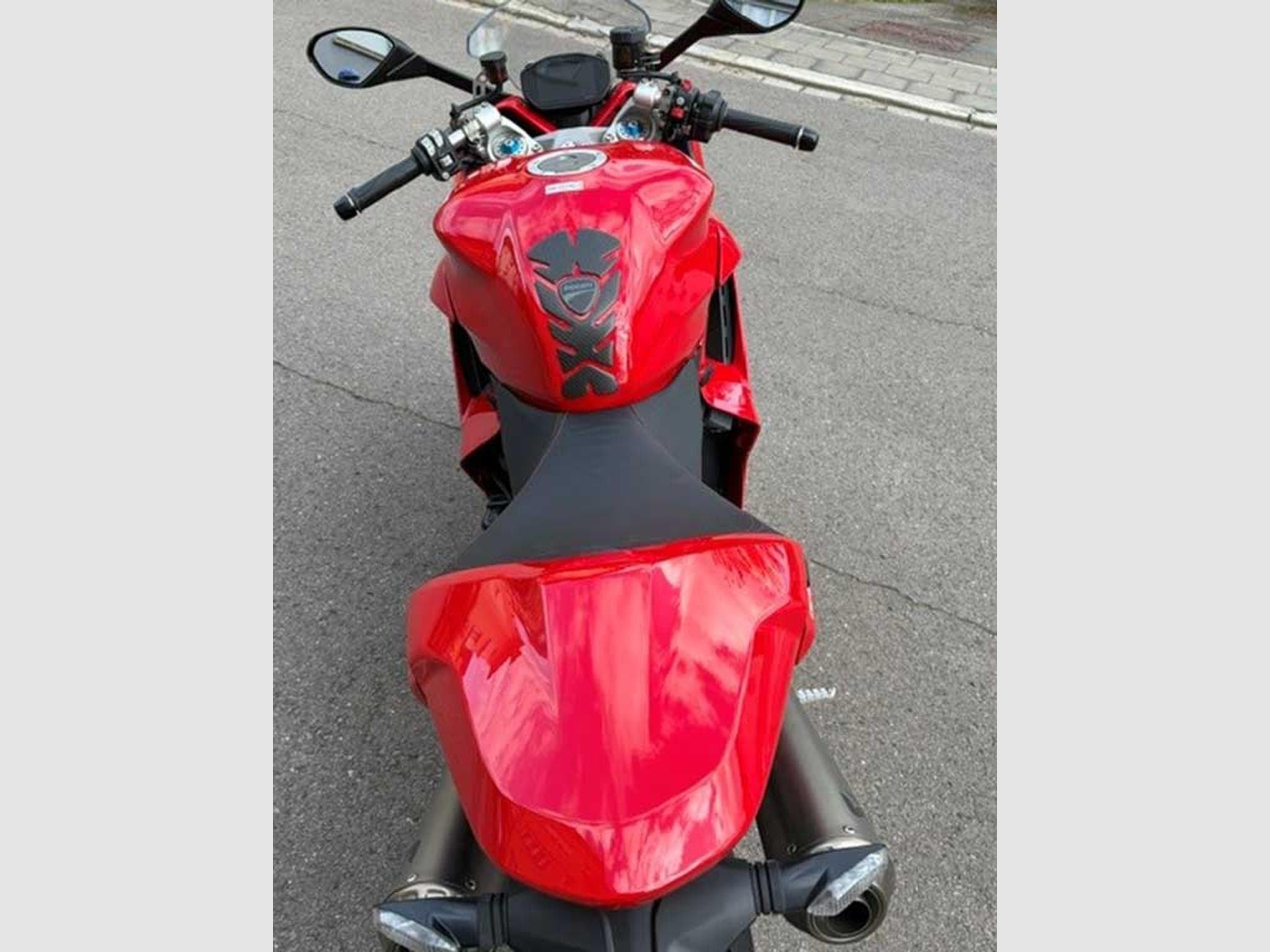 Ducati SuperSport Super Sport 950S (2024) - Photo 3