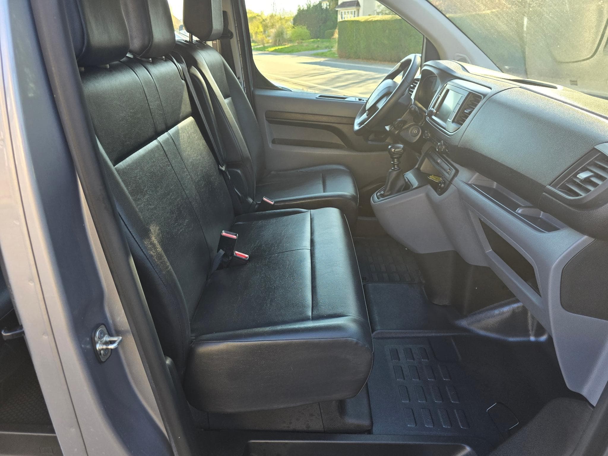Peugeot Expert double cabine 6 places 93000 kms 2020 14990 euro HTVA (2020) - Foto 10