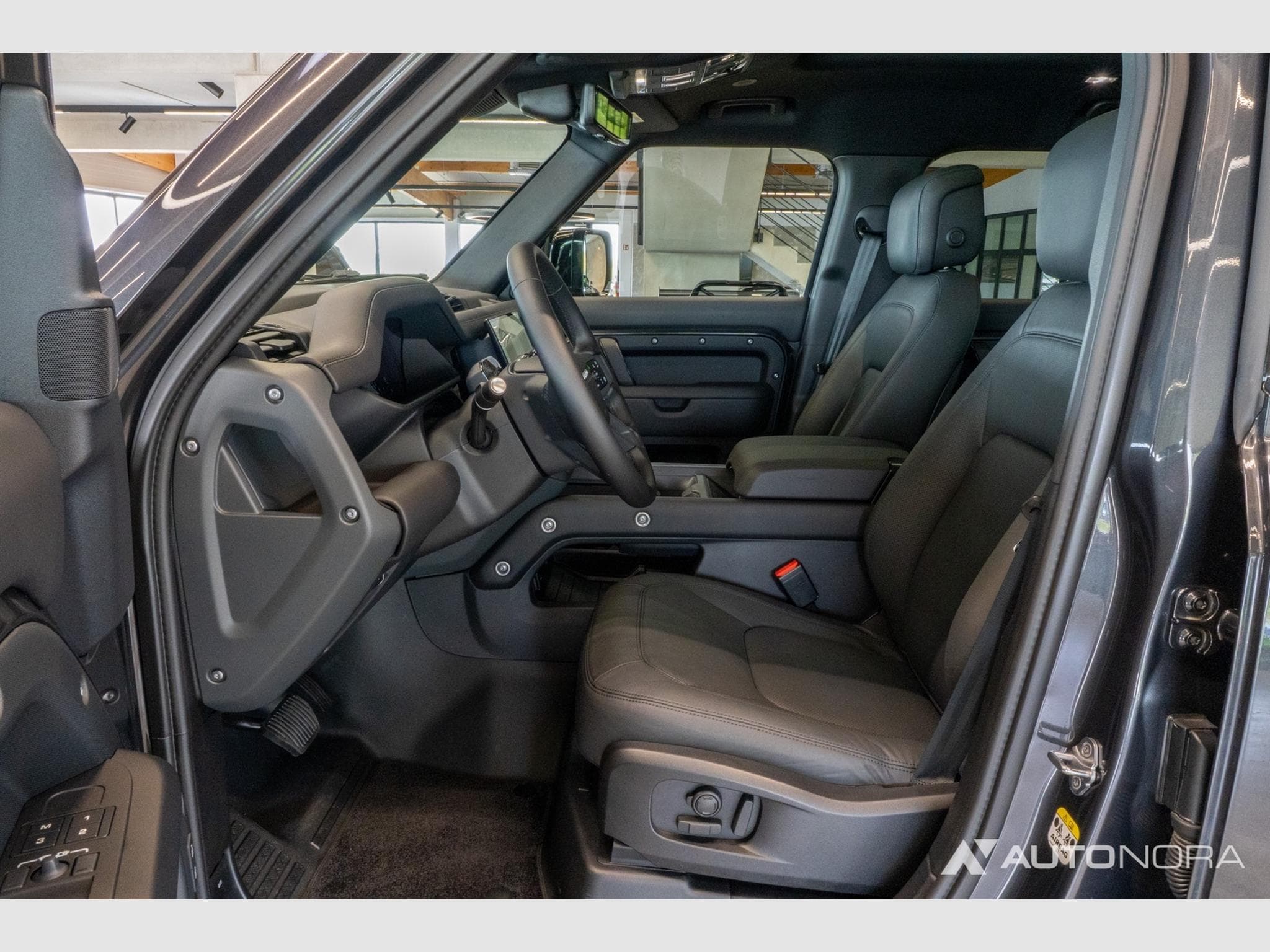 Land-Rover Defender 110 D350 X-Dynamic HSE (2025) - Foto 11