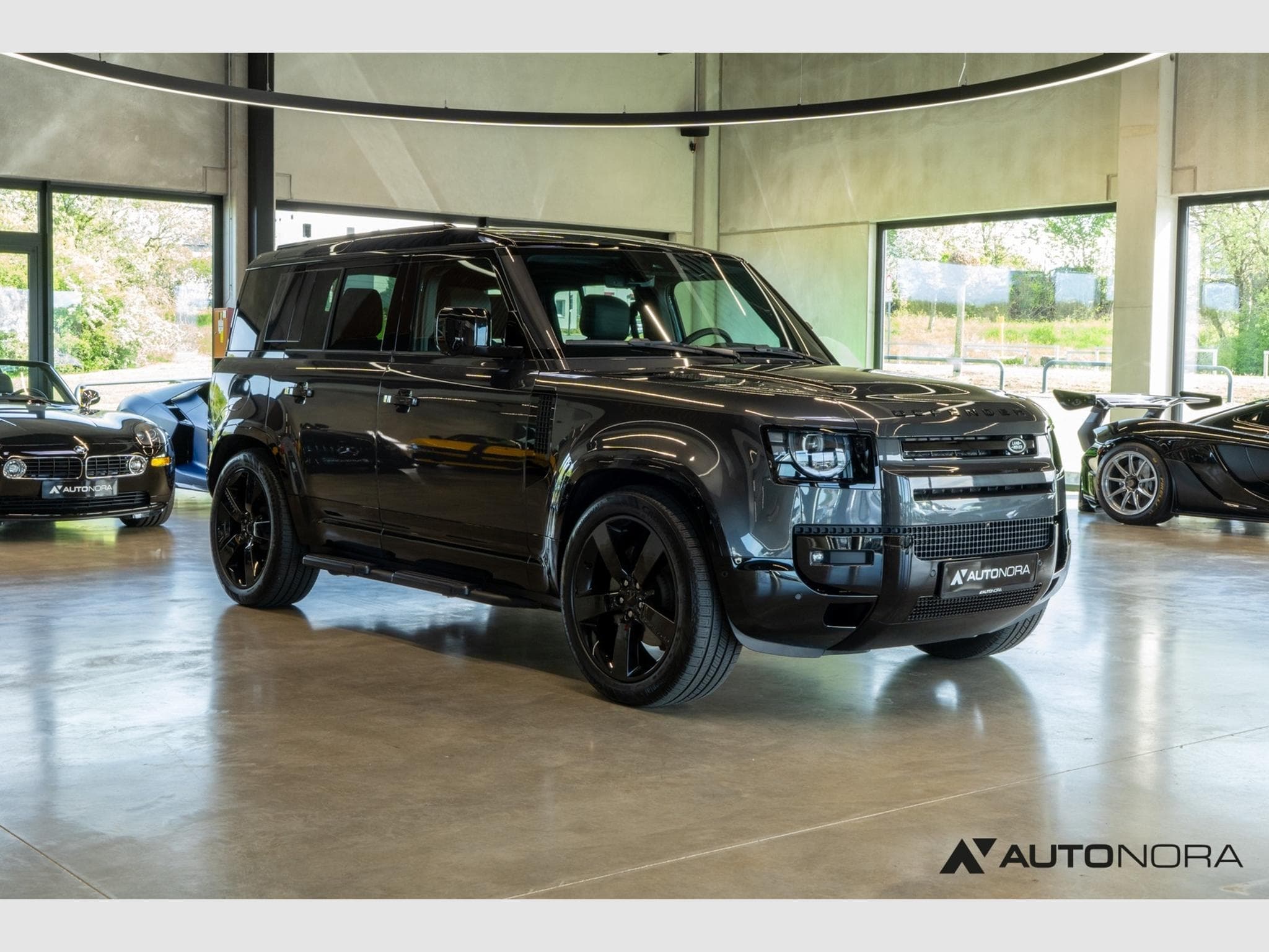 Land-Rover Defender 110 D350 X-Dynamic HSE (2025) - Foto 3