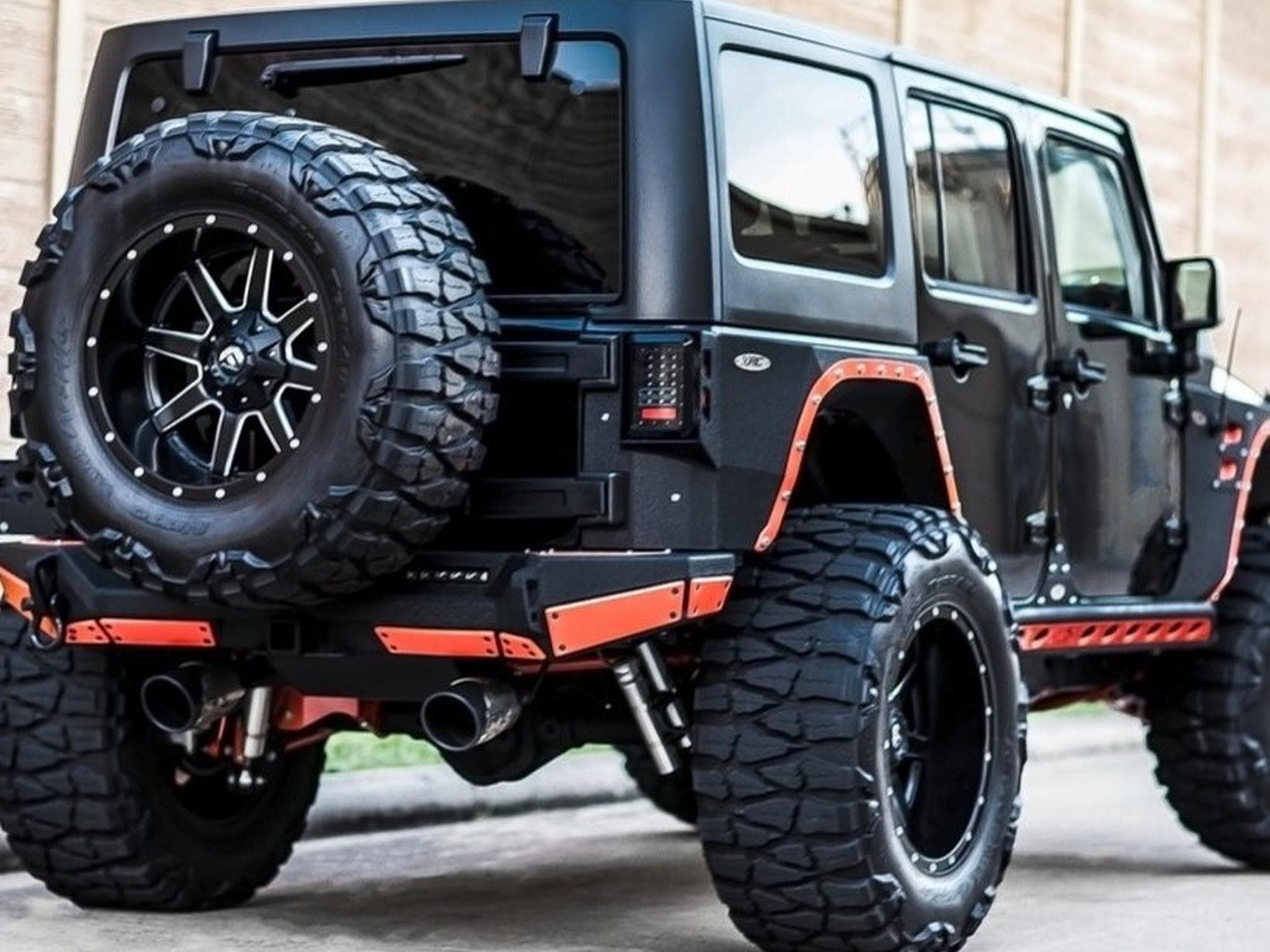 Jeep Wrangler Sport 4x4 Custom MAD-MAX Edition (2016) - Foto 2