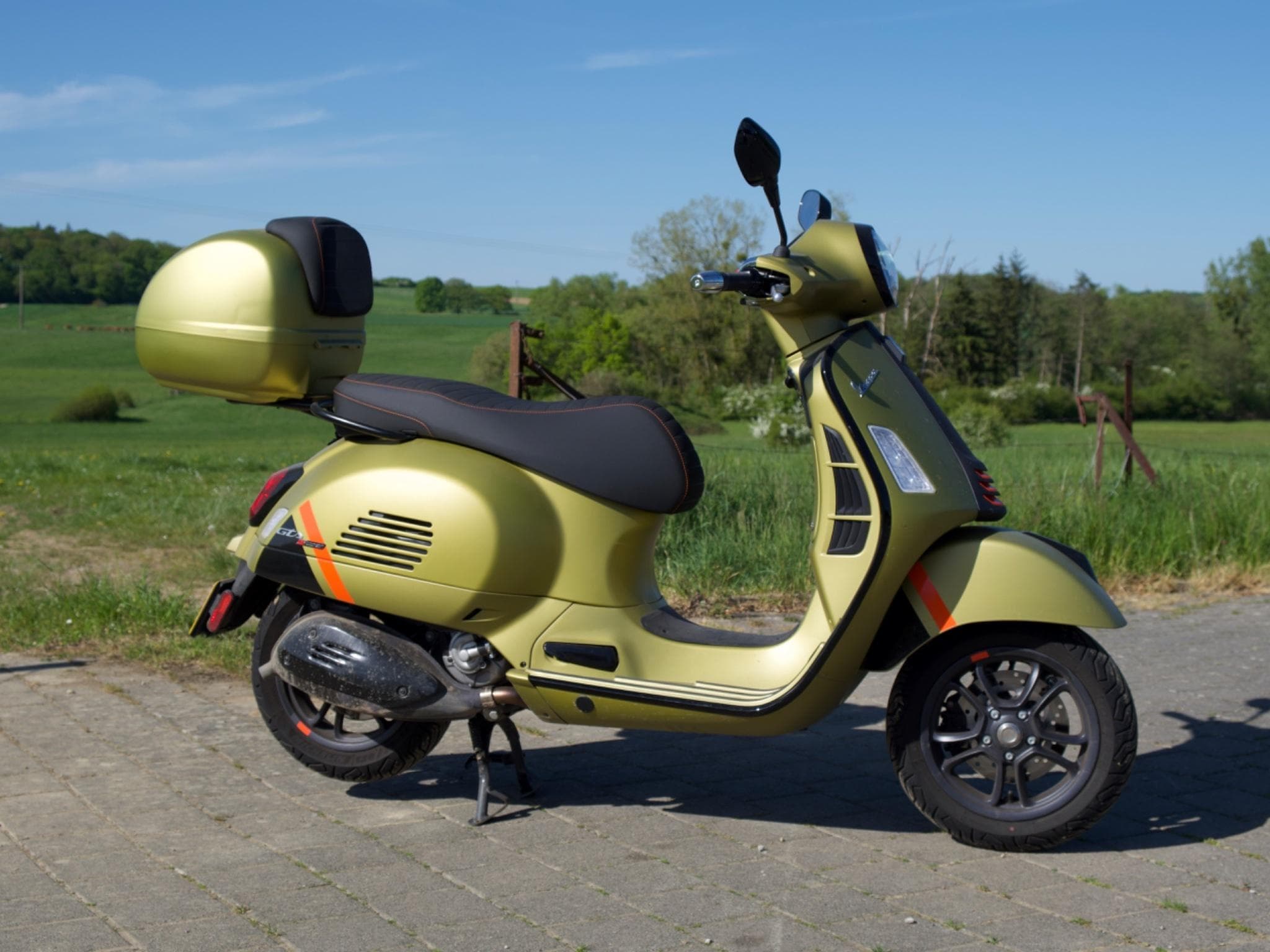 Vespa GTS SuperSport (2023) - Foto 2