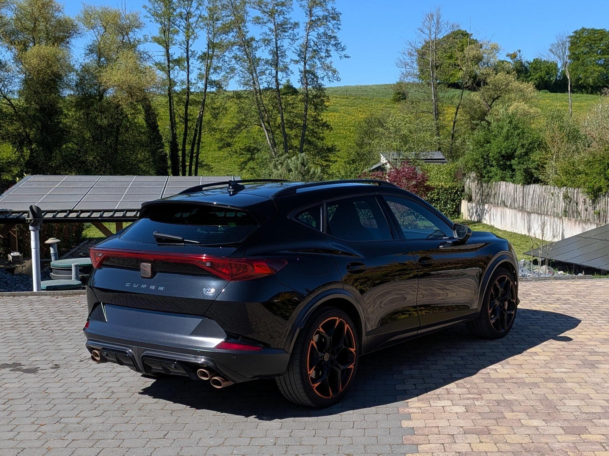 Cupra Formentor VZ5 (2022) - Photo 2
