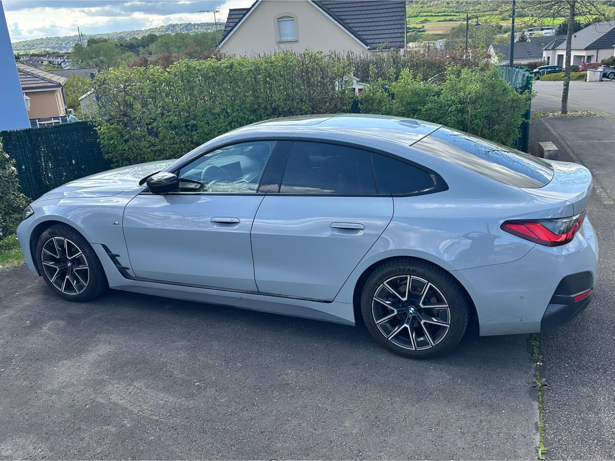BMW 420 Gran Coupé Sport M (2023) - Foto 3