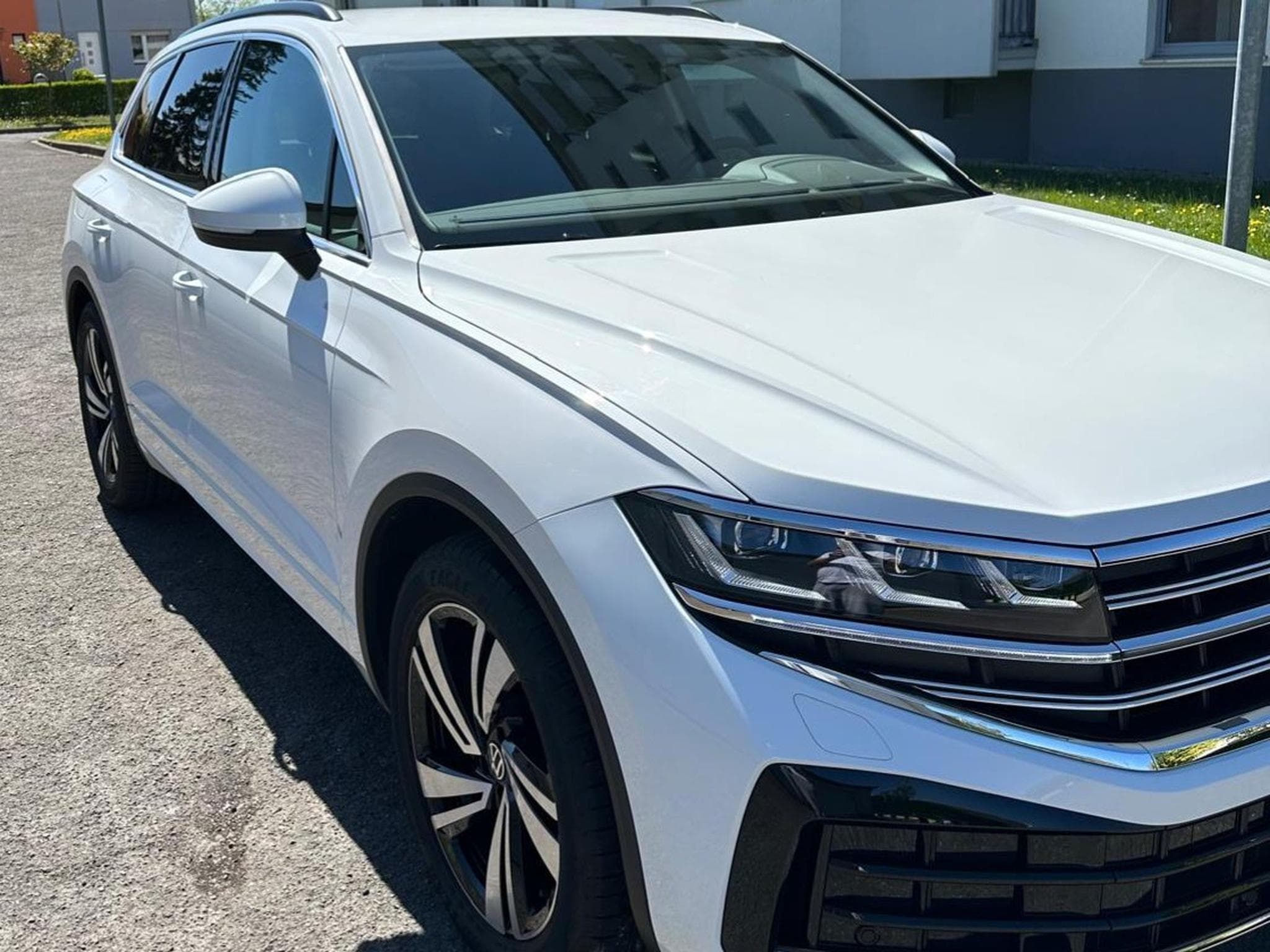 VW Touareg Elegance 3.0 V6 TDI-231CH (2024) - Foto 4