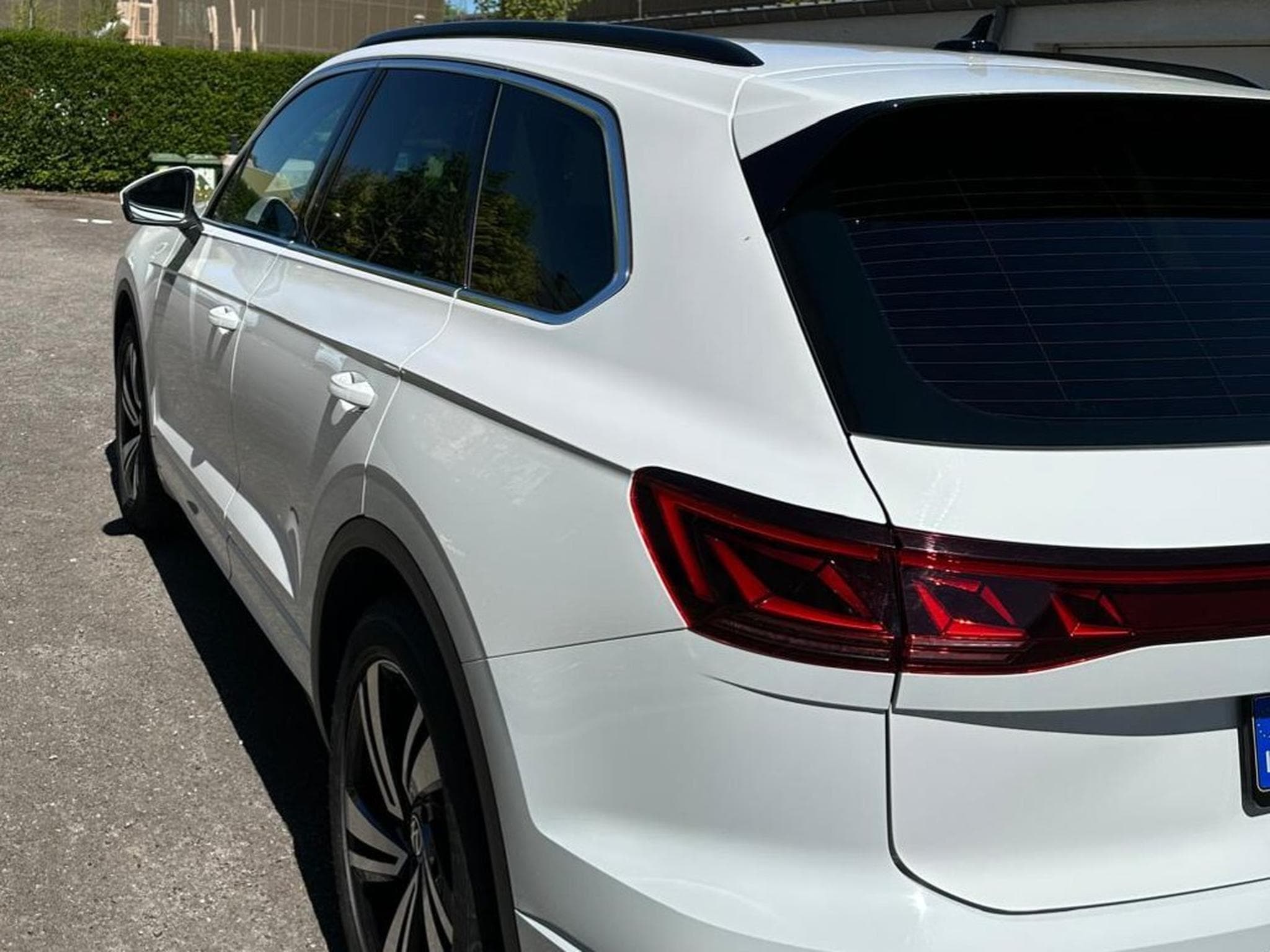 VW Touareg Elegance 3.0 V6 TDI-231CH (2024) - Foto 2
