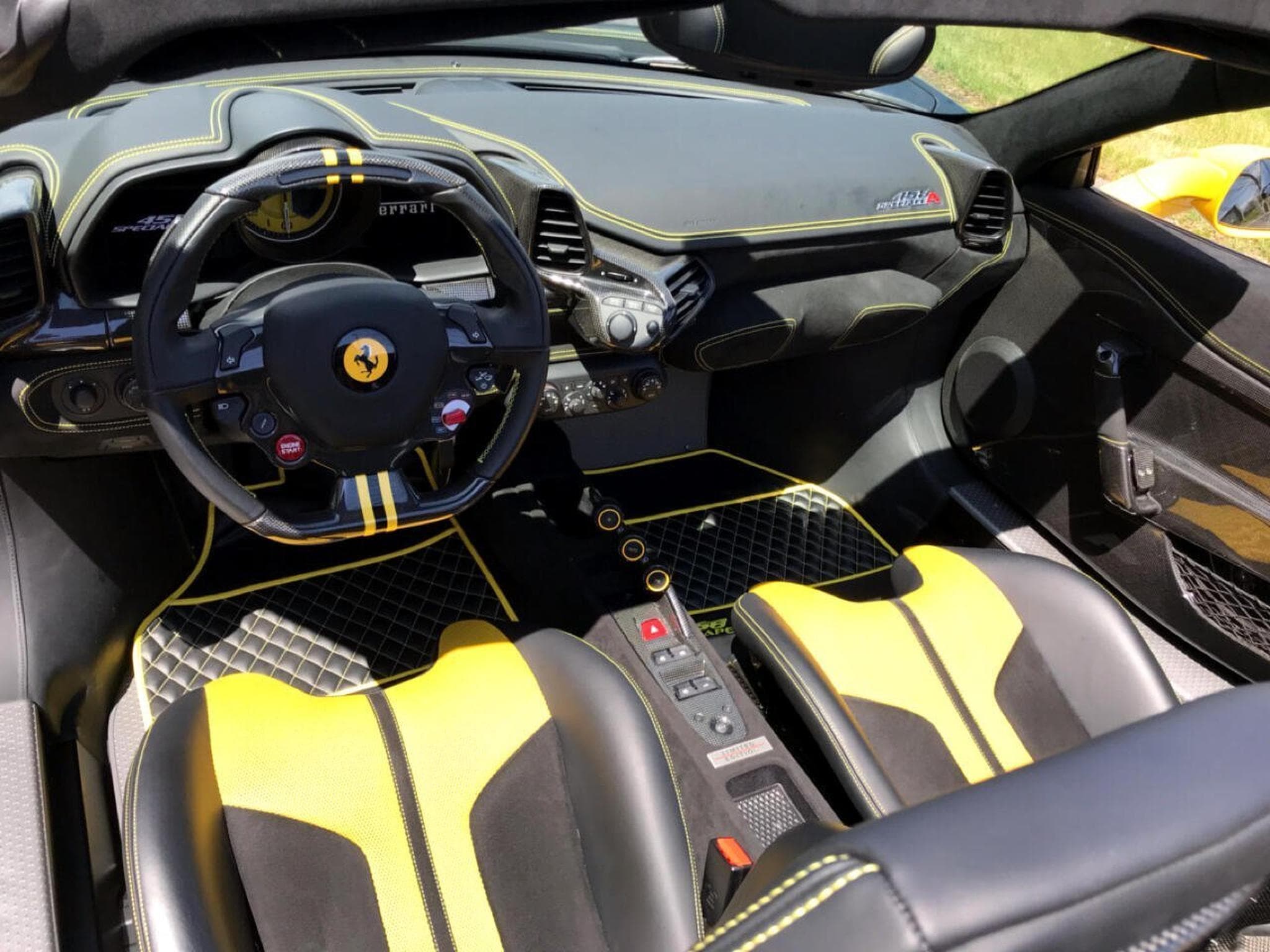 Ferrari 458 (2015) - Photo 3