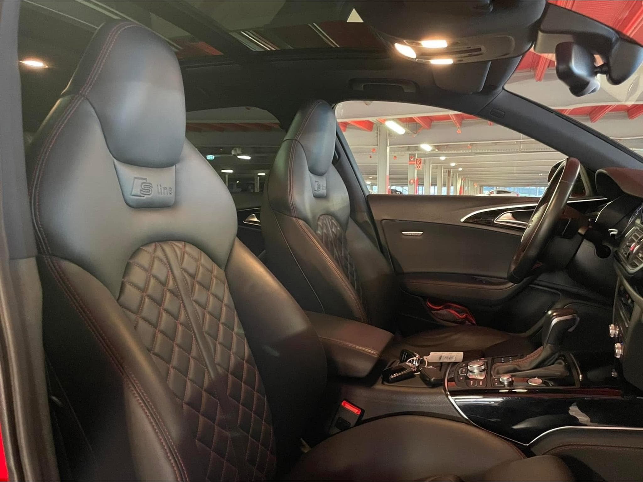 Audi A6 Exclusive 3.0 V6 Compétition Quattro (2016) - Photo 6