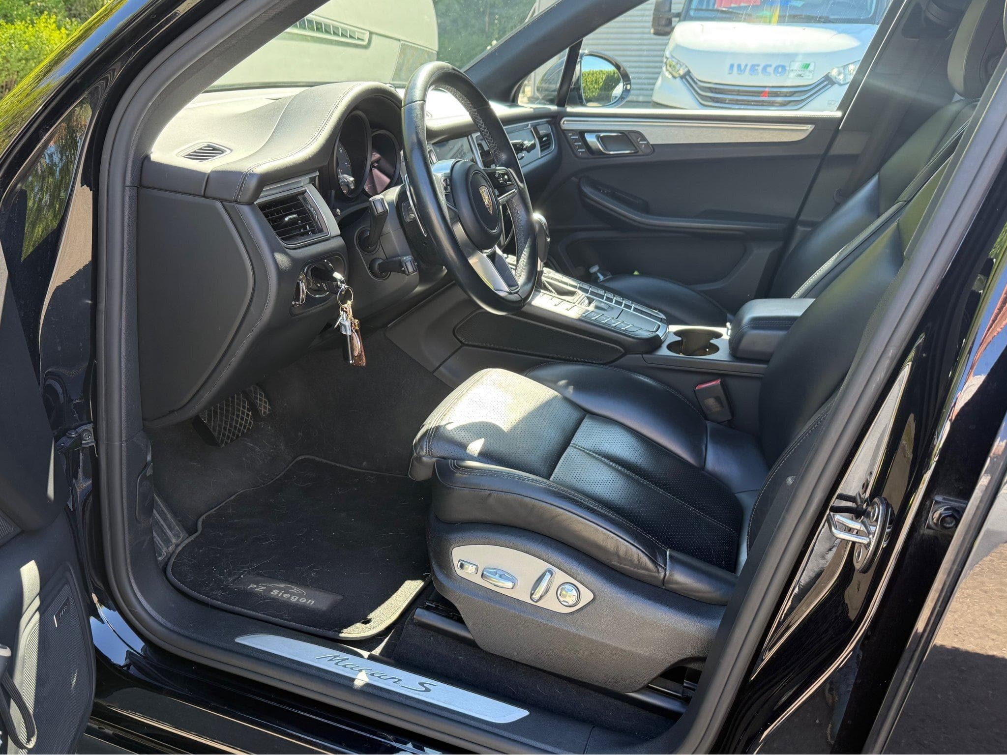 Porsche Macan Macan S (2016) - Photo 4