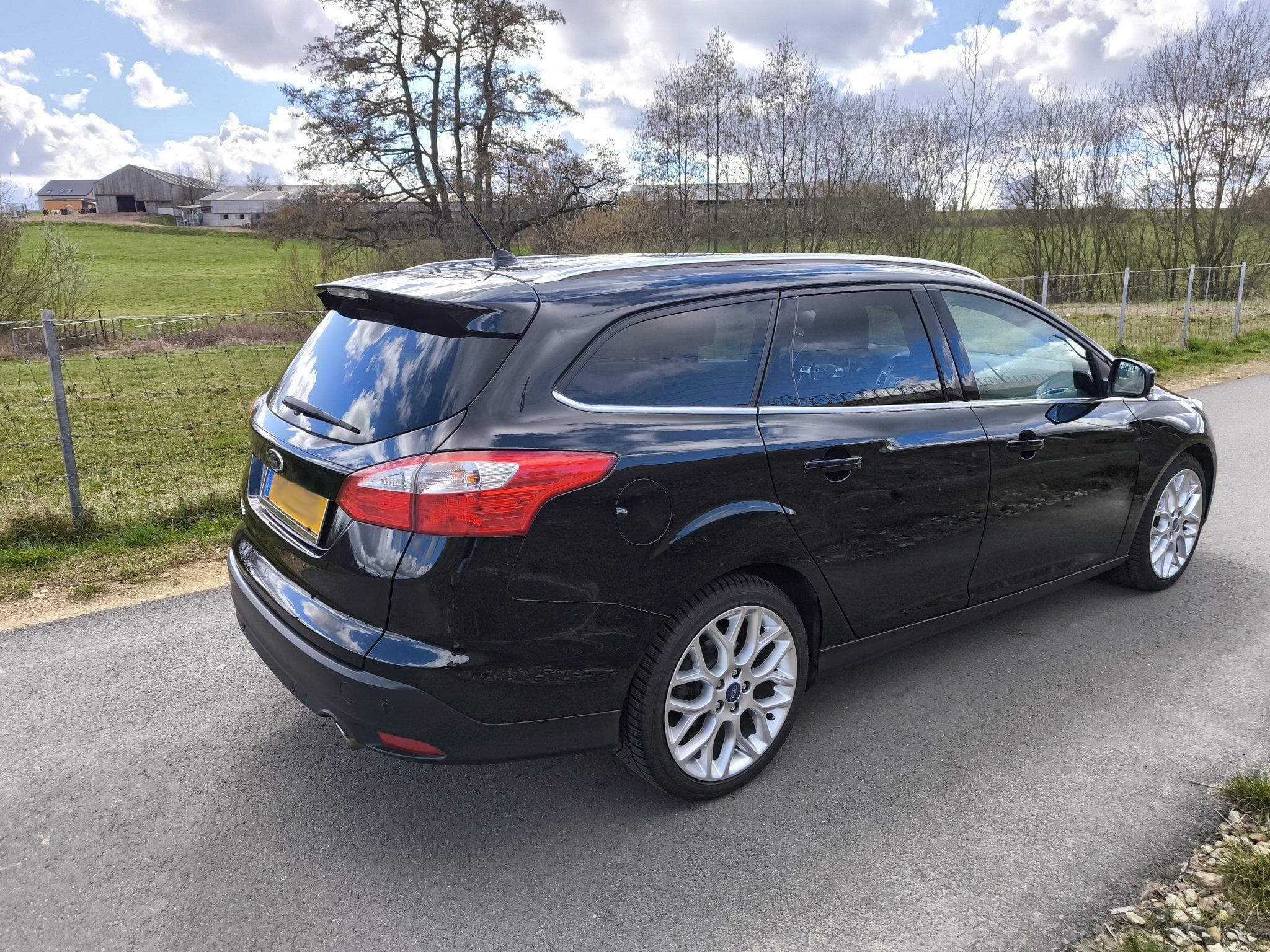 Ford Focus Titanium (2014) - Photo 2