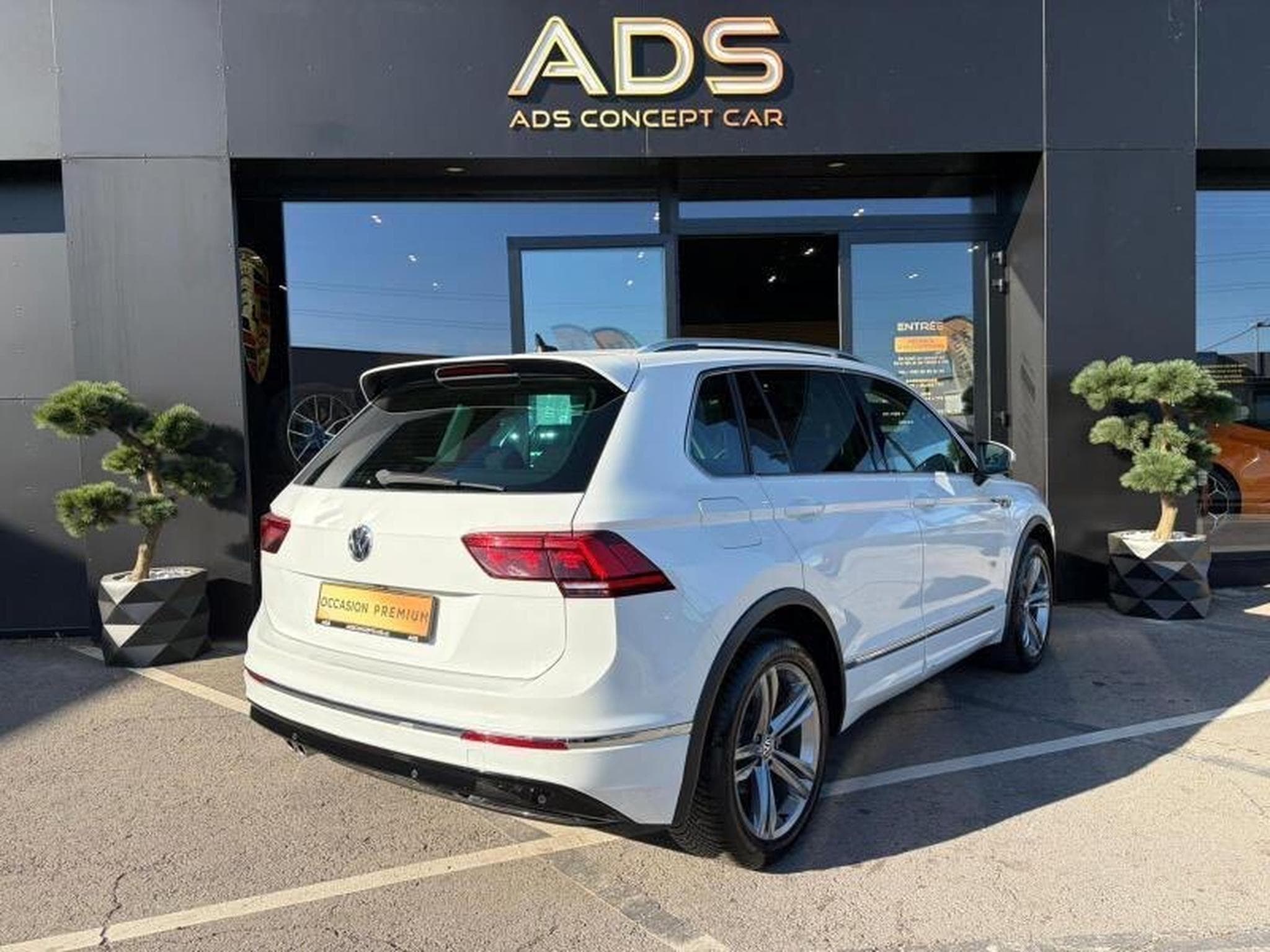 VW Tiguan III R-Line 1.5L 150CV (2020) - Photo 2