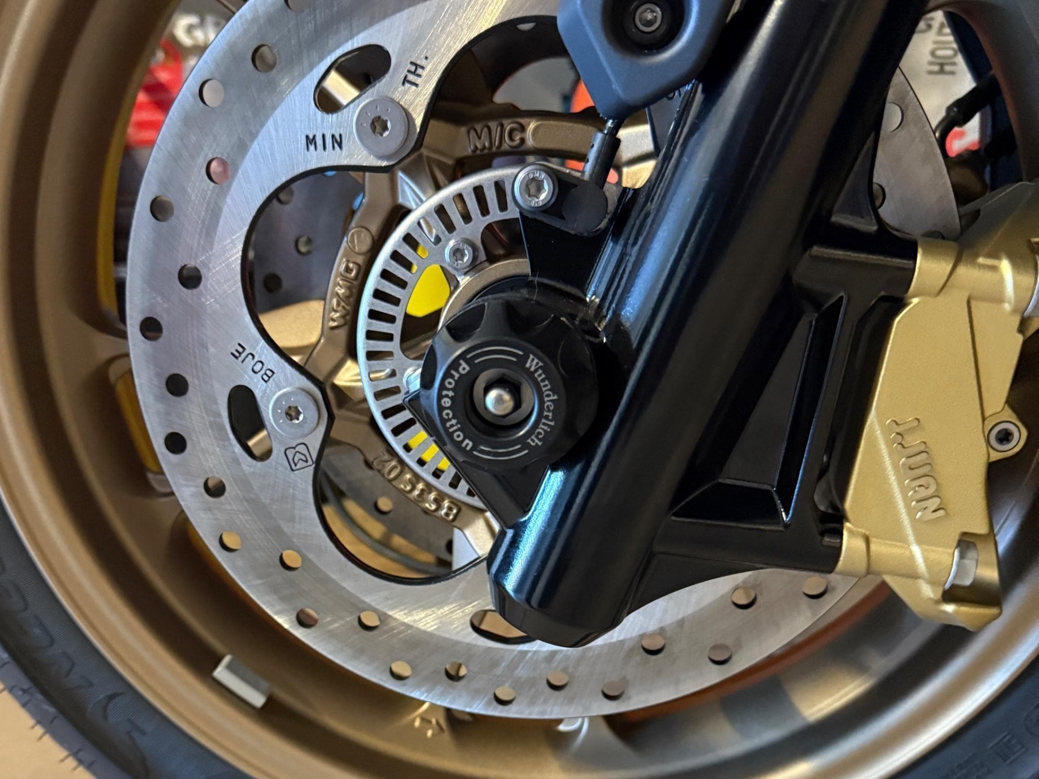 BMW C C400GT (2025) - Photo 9