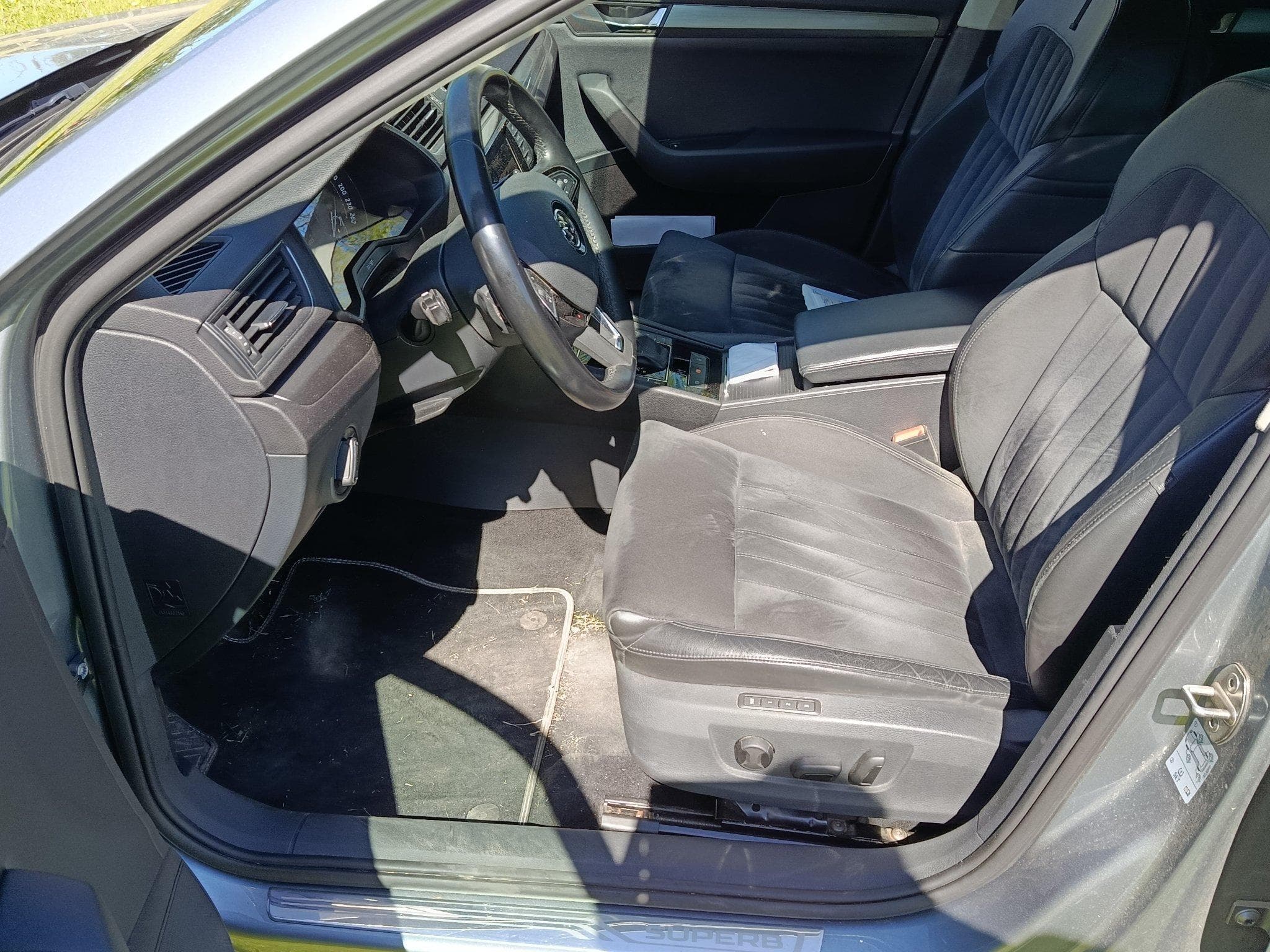 Skoda Superb Combi Style 1,8 TSI (2015) - Photo 6