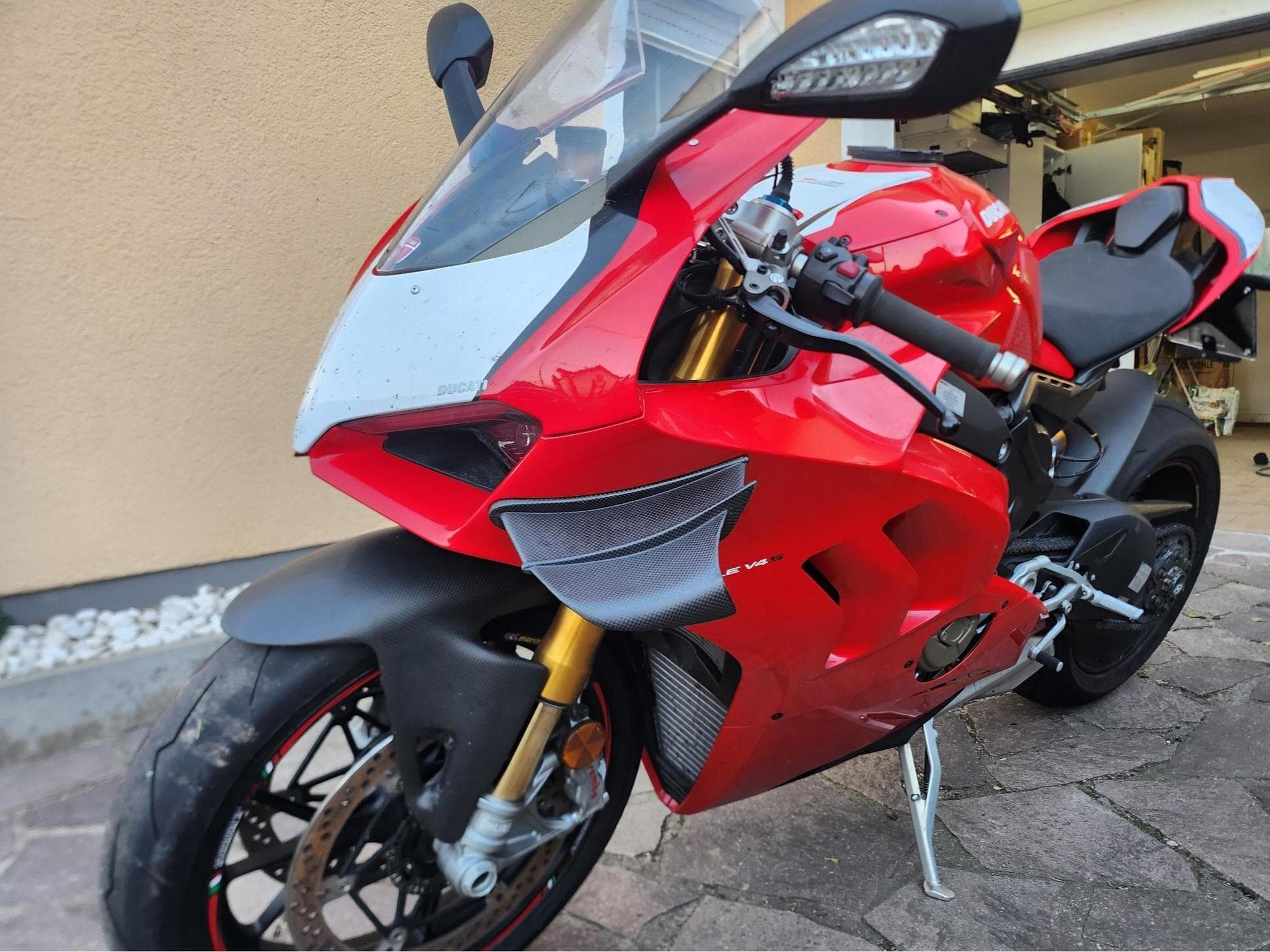 Ducati Panigale V4S (2019) - Photo 3