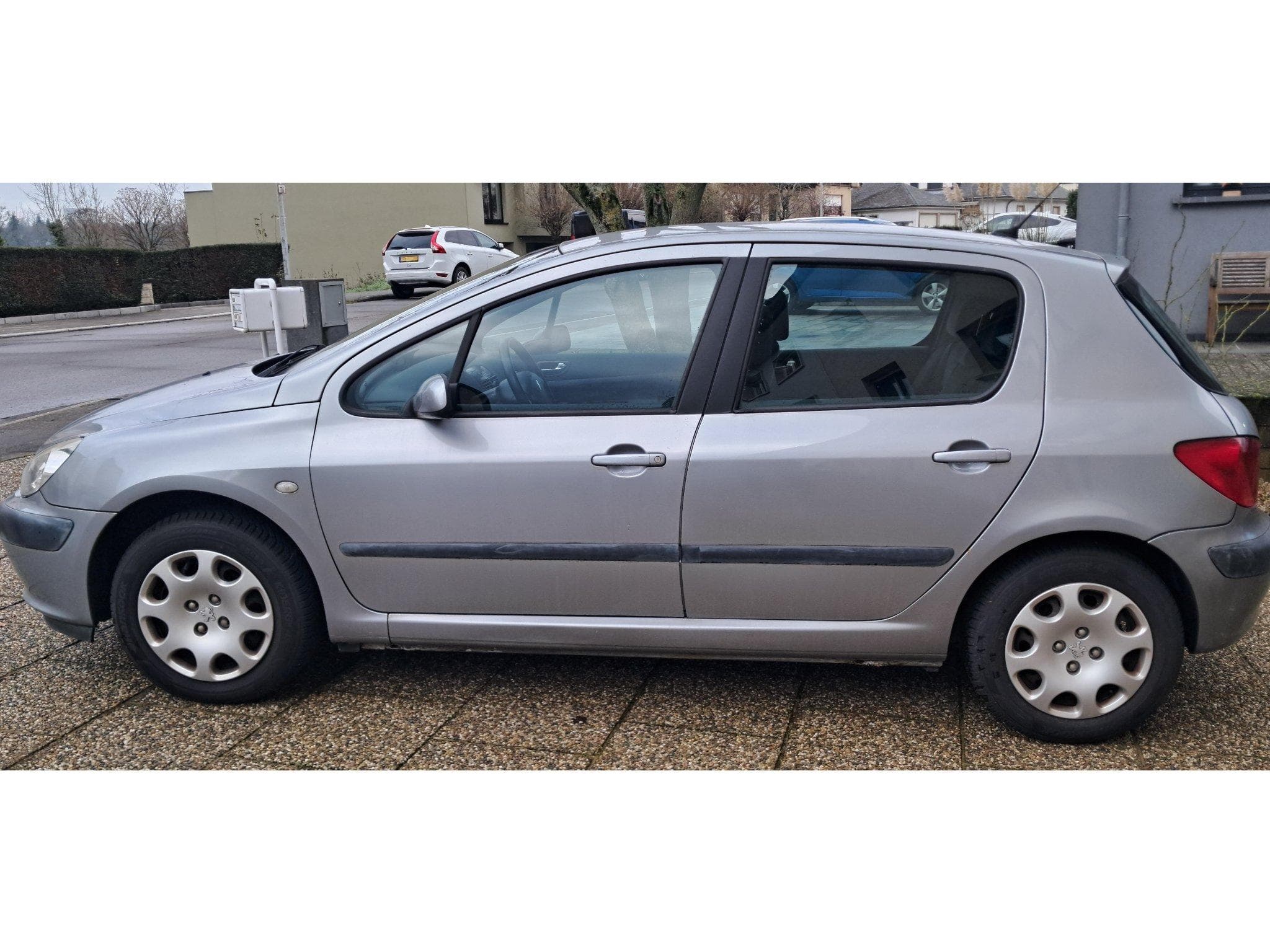 Peugeot 307 (2004) - Photo 3