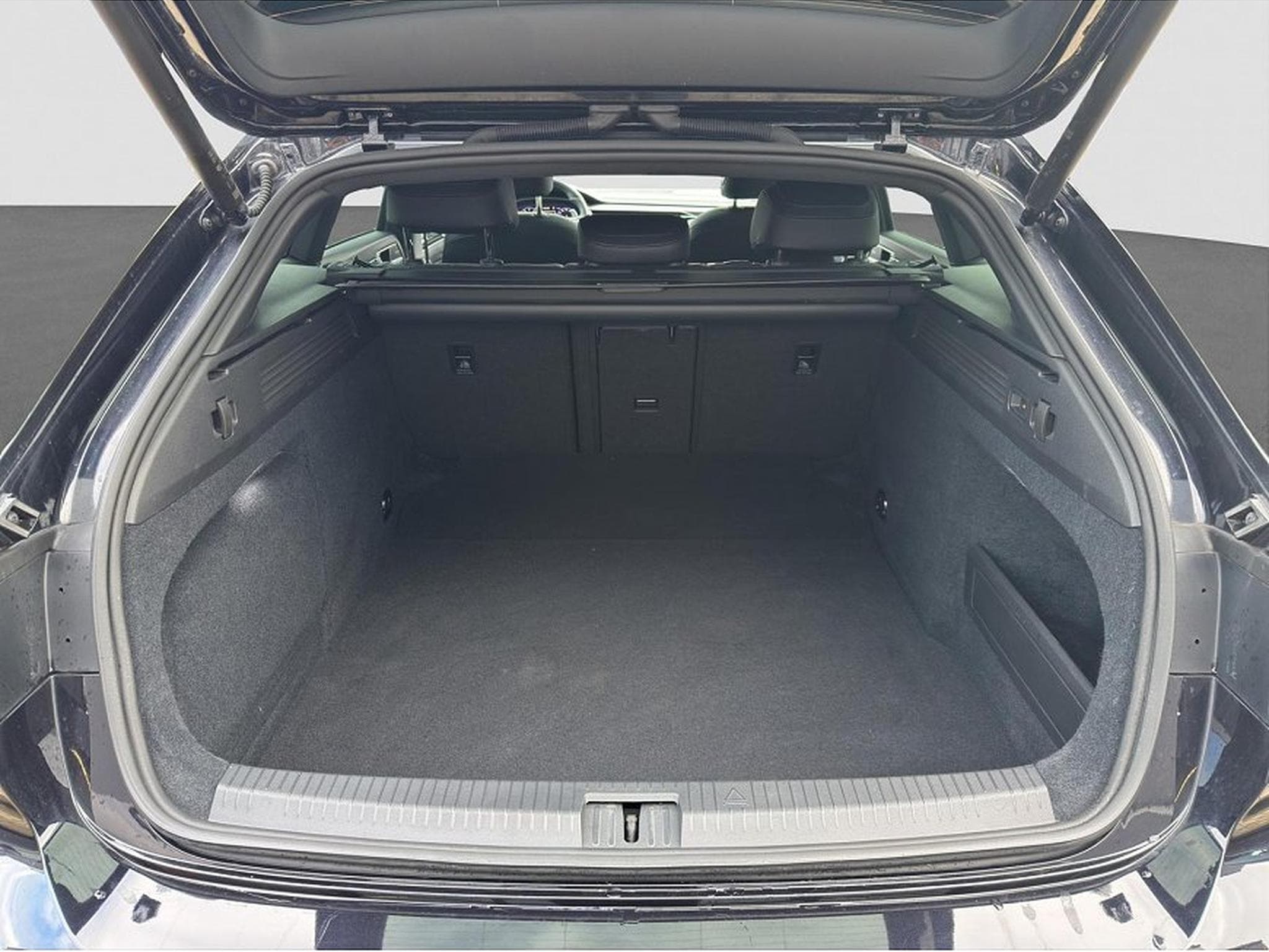 VW Arteon (2024) - Foto 21