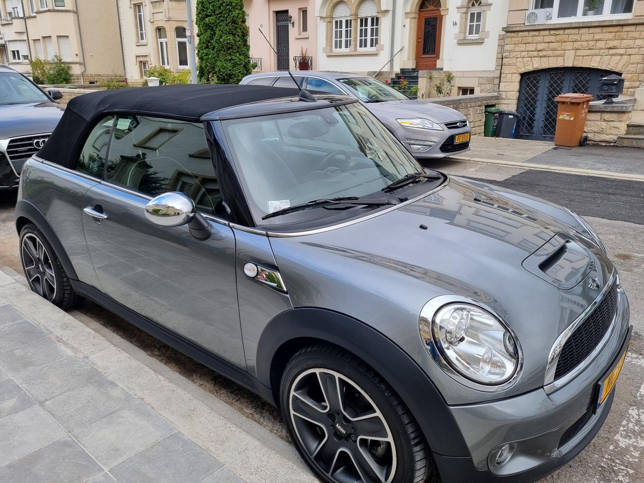 Mini Cabrio Cooper S - Collection: Variante ZP31 Version 5J (2010) - Foto 1