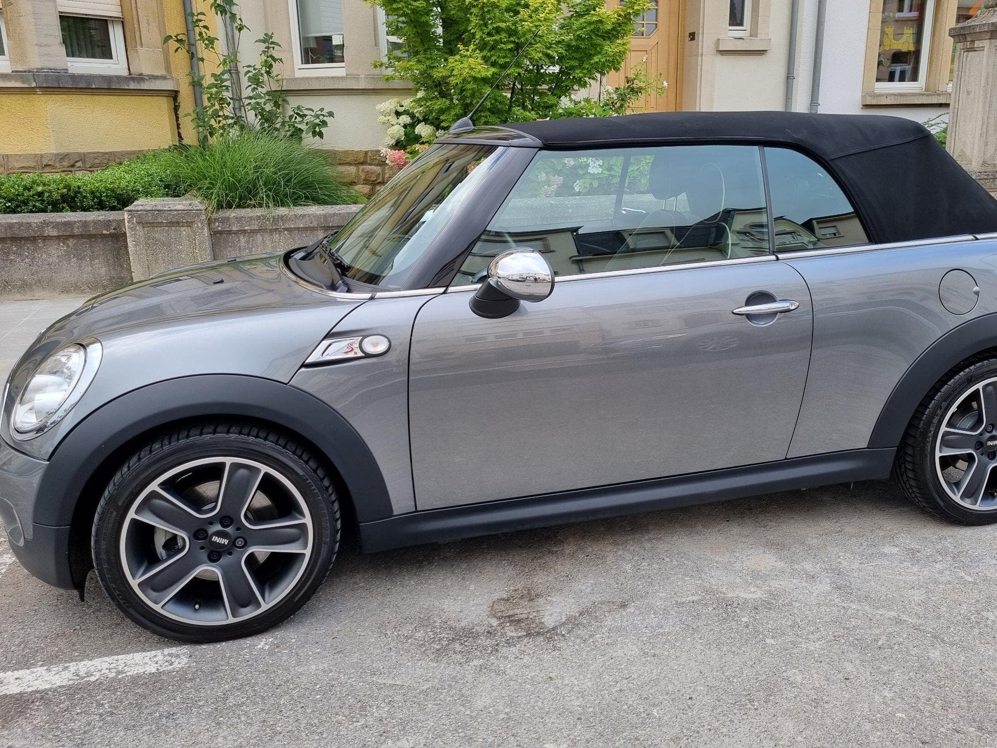 Mini Cabrio Cooper S - Collection: Variante ZP31 Version 5J (2010) - Foto 2