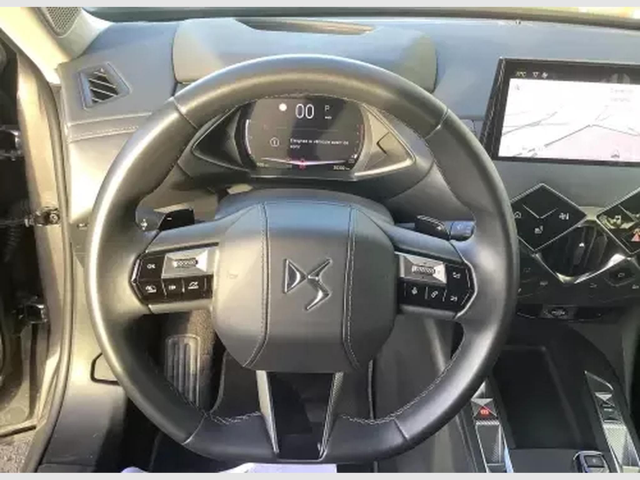 DS Automobiles DS3 130 cv puretech  opera  automatique (2024) - Foto 23