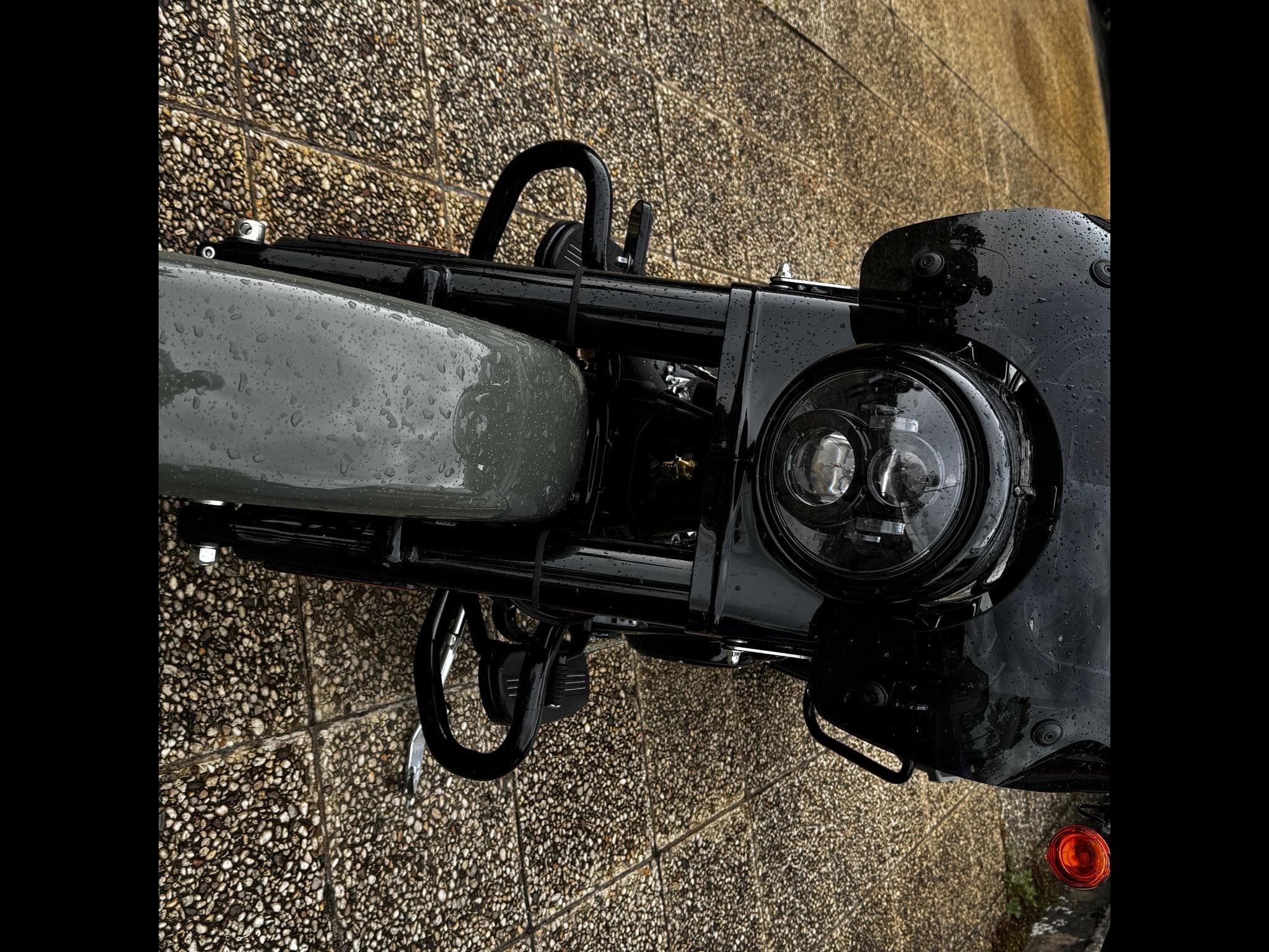 Harley-Davidson Road King Special (2022) - Photo 2