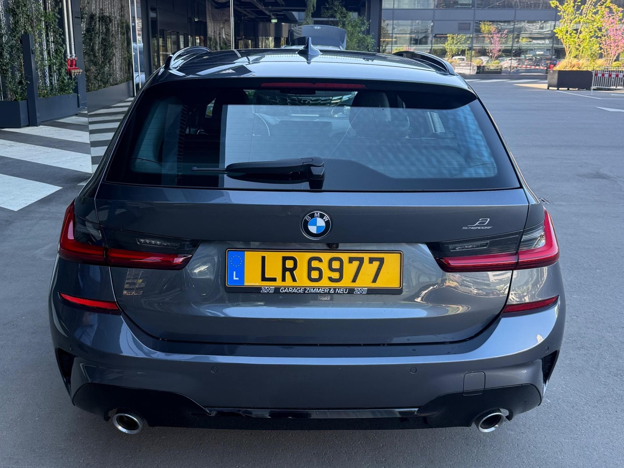 BMW 320 xDrive M-Sport (2020) - Photo 4