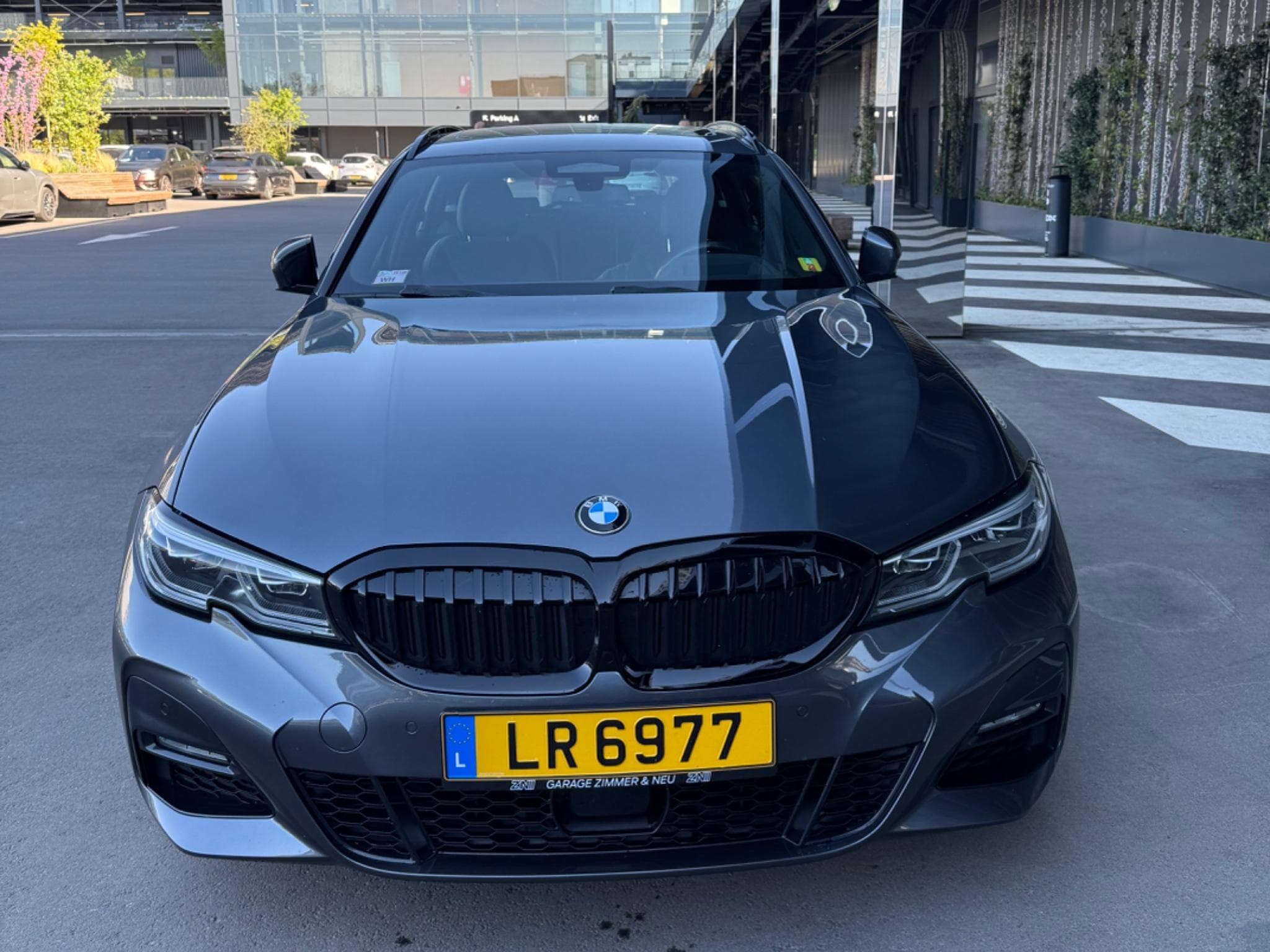 BMW 320 xDrive M-Sport (2020) - Photo 2