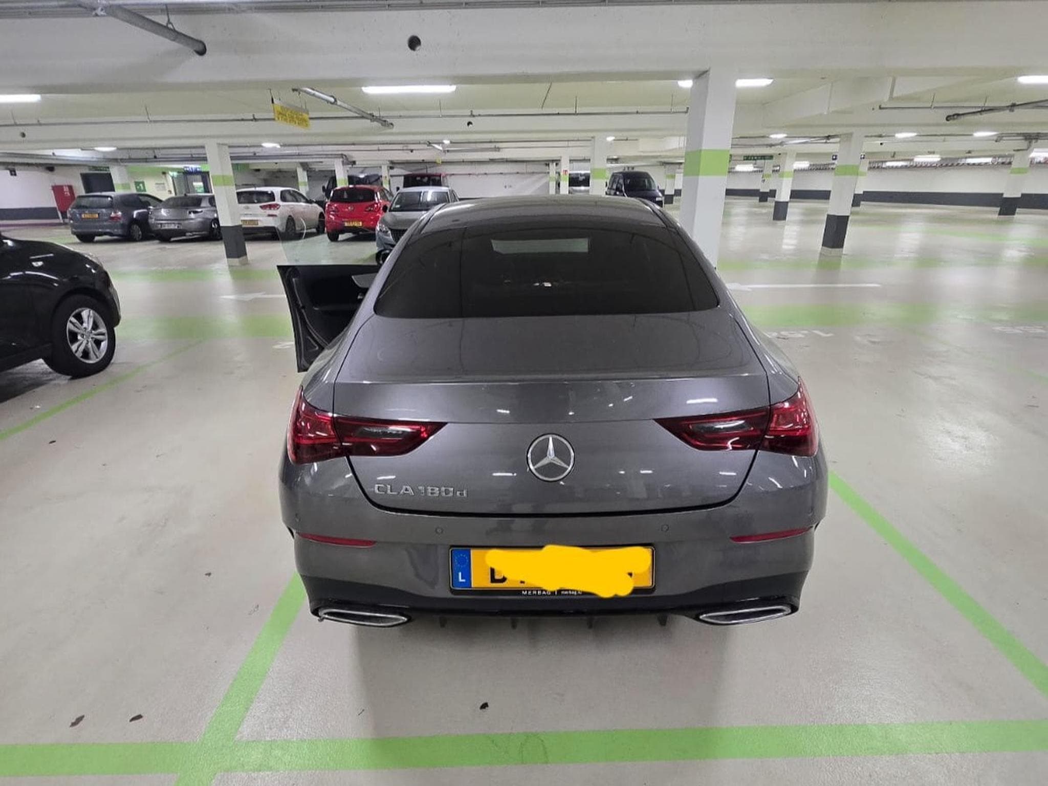 Mercedes CLA 180 CLA180 d coupé (2024) - Foto 10
