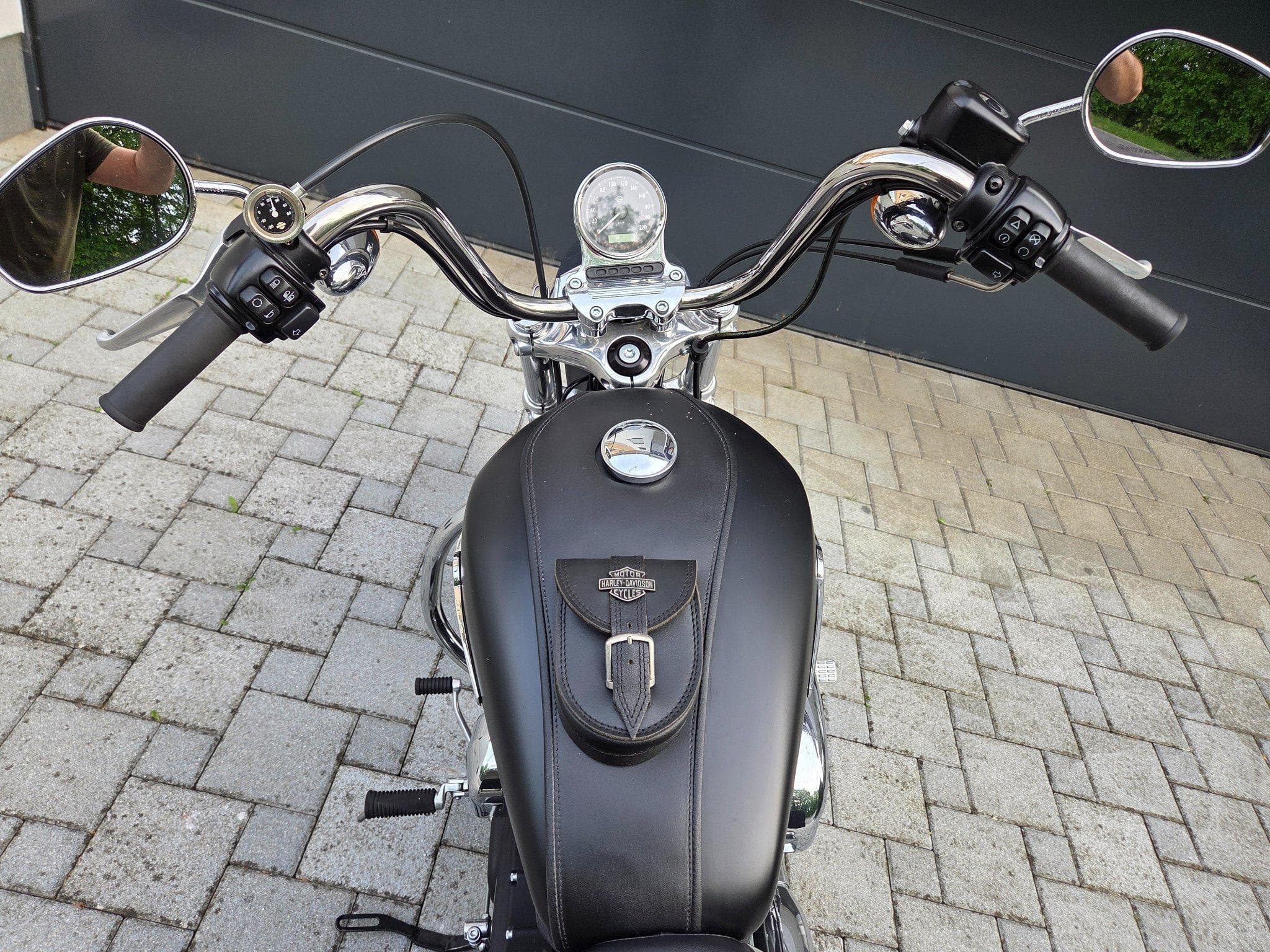 Harley-Davidson Custom XL 1200 Custom CB (2016) - Photo 5