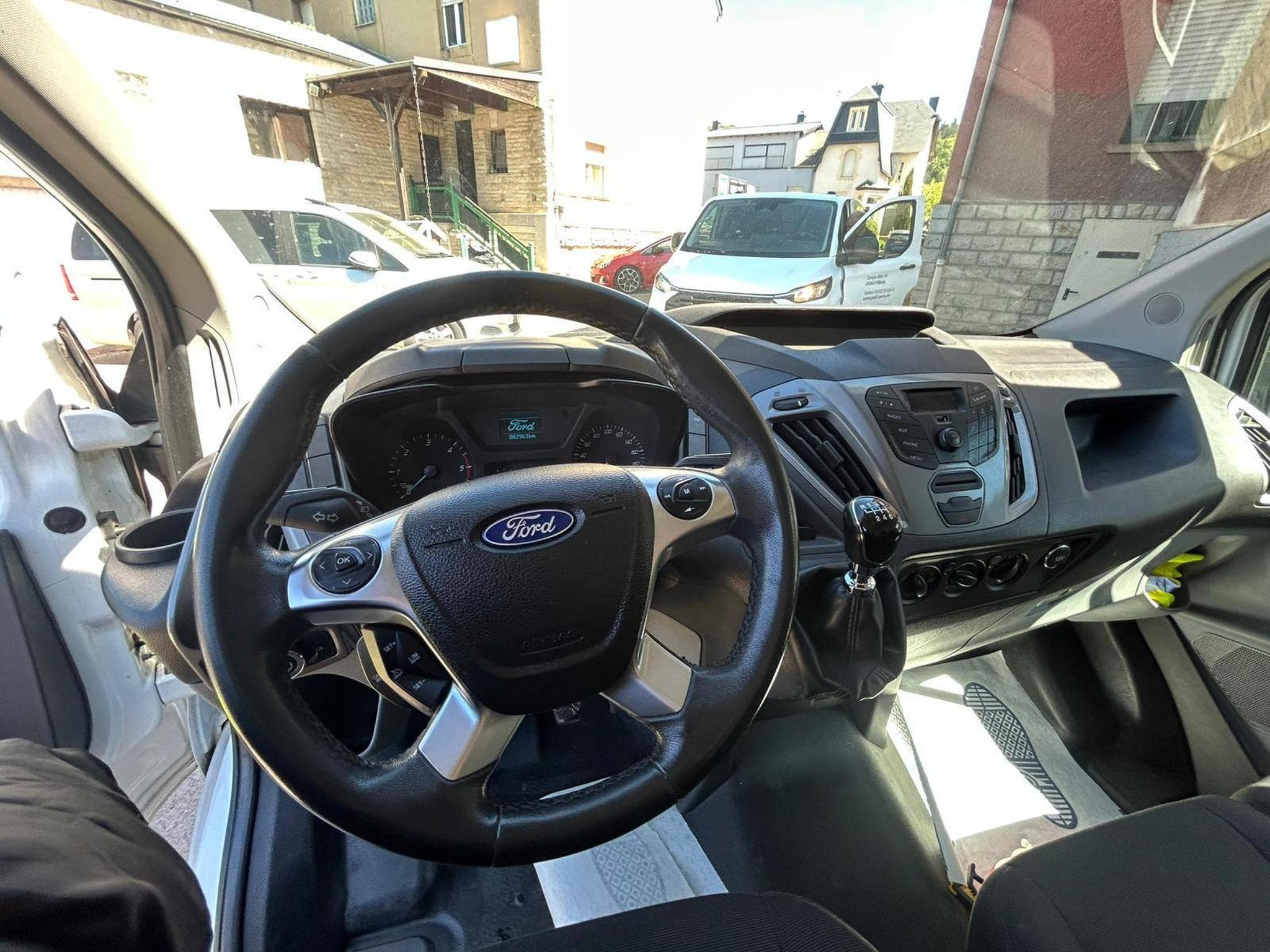 Ford Transit Custom 2.2 DCI 125cv (2014) - Foto 10