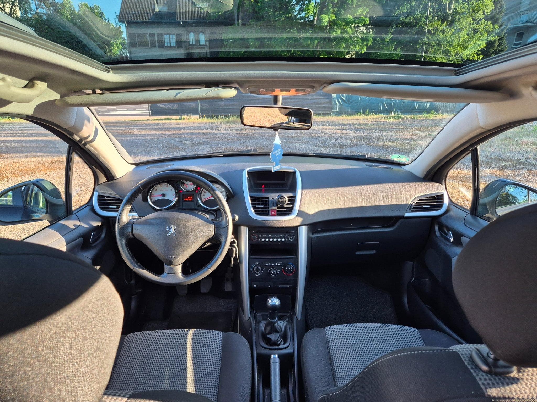 Peugeot 207 SW 1.6 VTi 120 -1ère main-99.000km (2010) - Photo 3