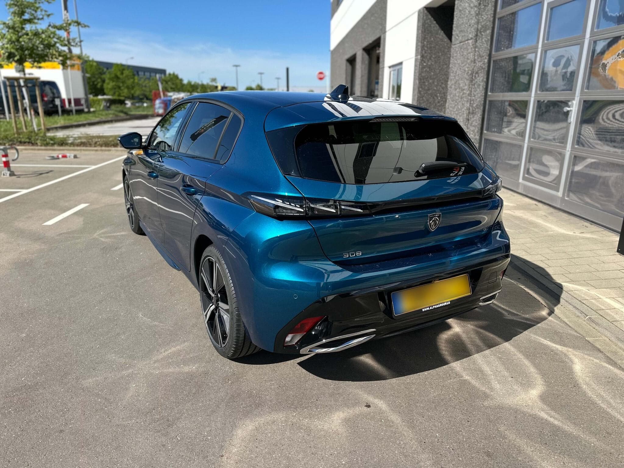 Peugeot 308 GT Pack BlueHDi 130 EAT8 (2025) - Photo 2