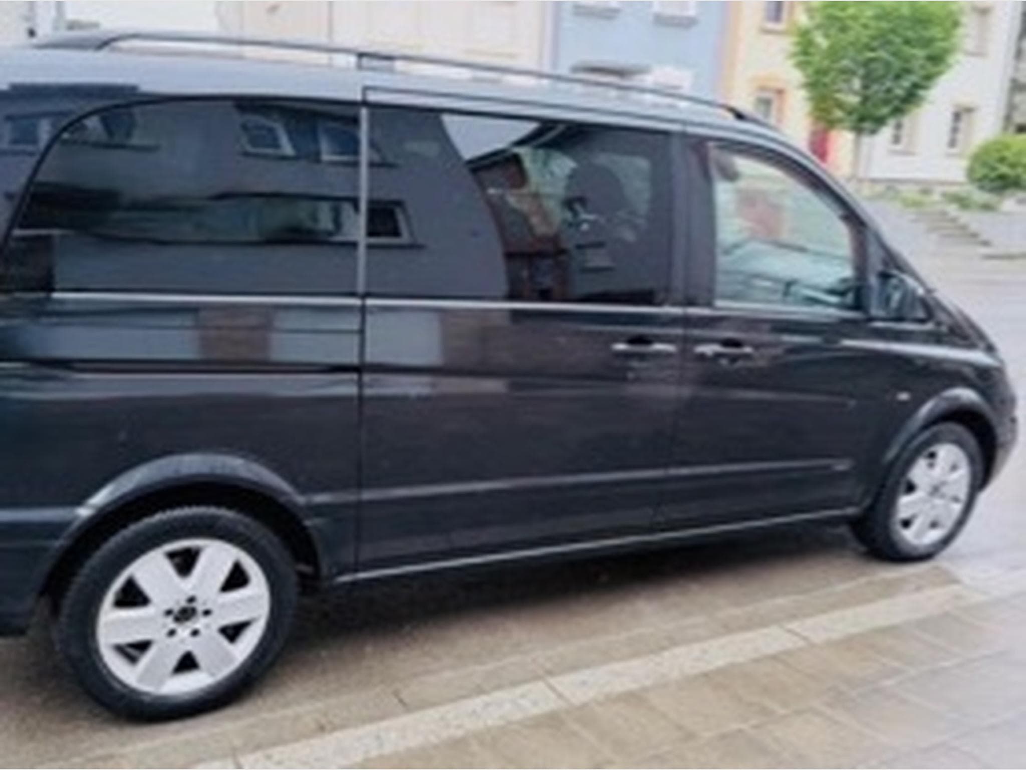 Mercedes Viano 3.0 CDI kompakt Ambiente (2010) - Photo 3