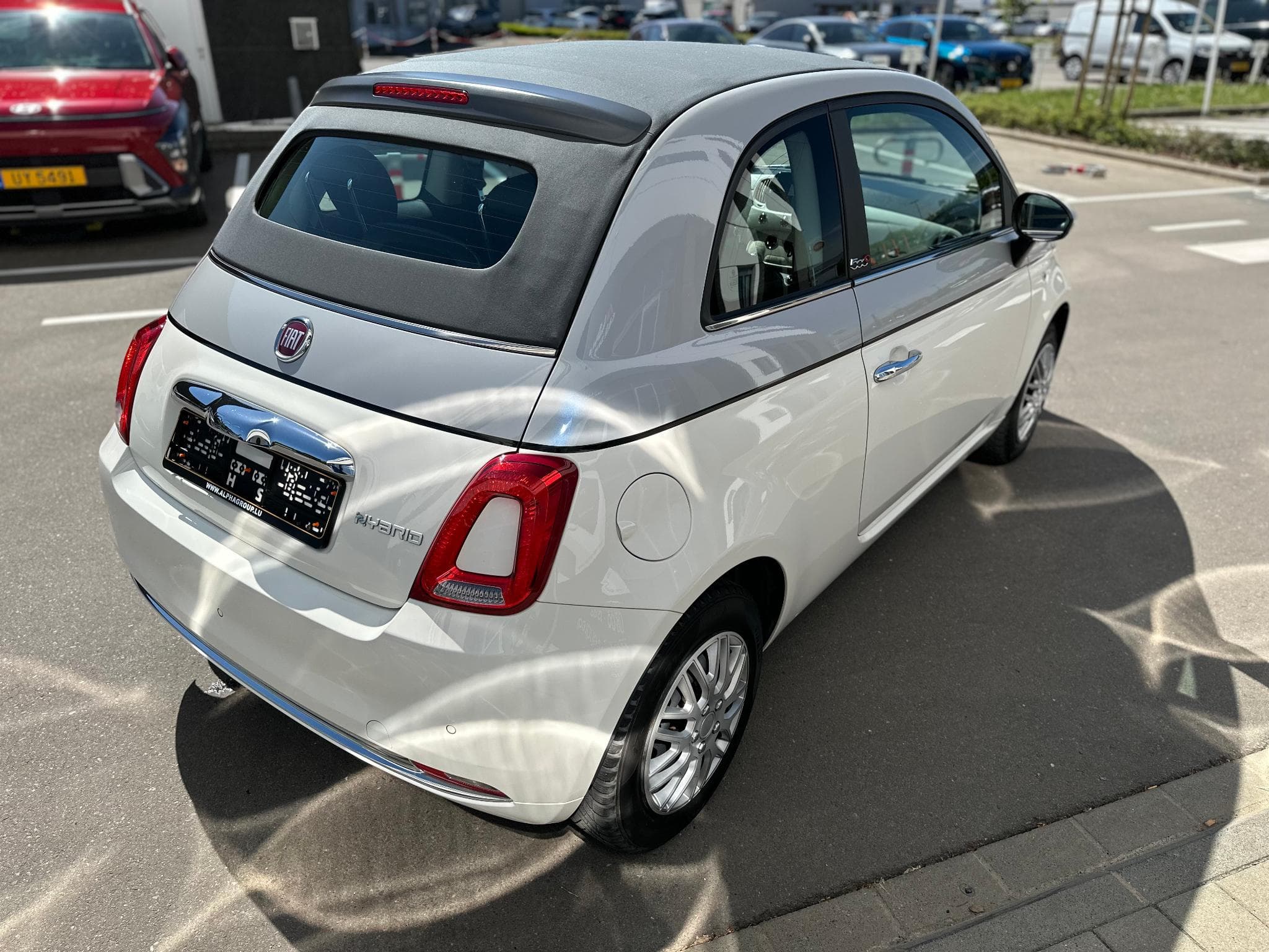 Fiat 500 500C 1.0 Hybrid Dolcevita (2021) - Photo 3