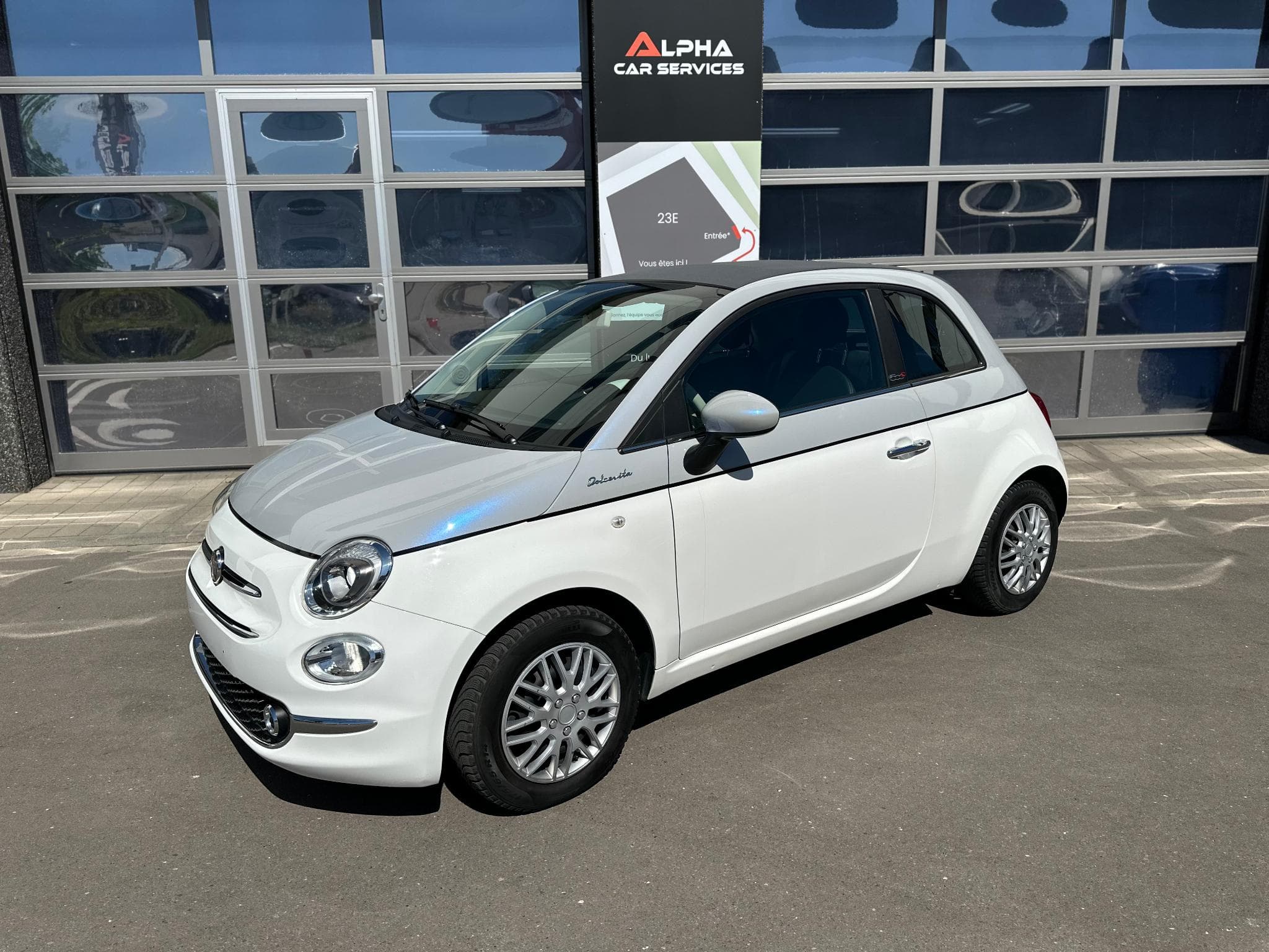 Fiat 500 500C 1.0 Hybrid Dolcevita (2021) - Photo 1