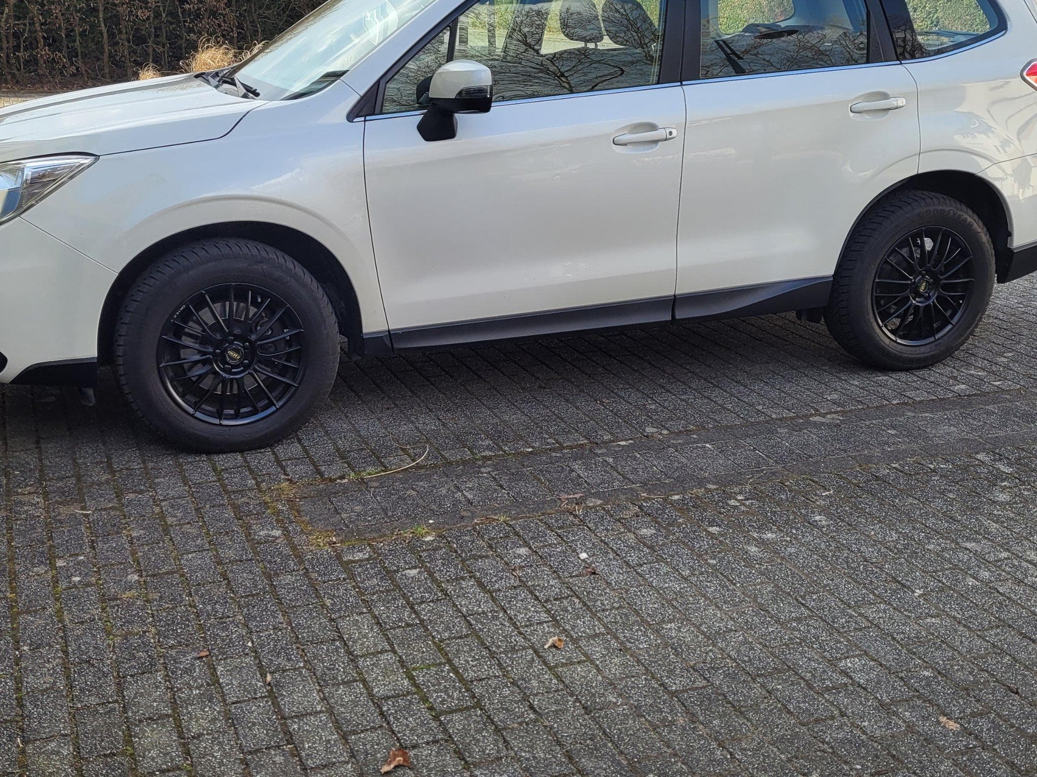 Subaru Forester (2015) - Photo 2