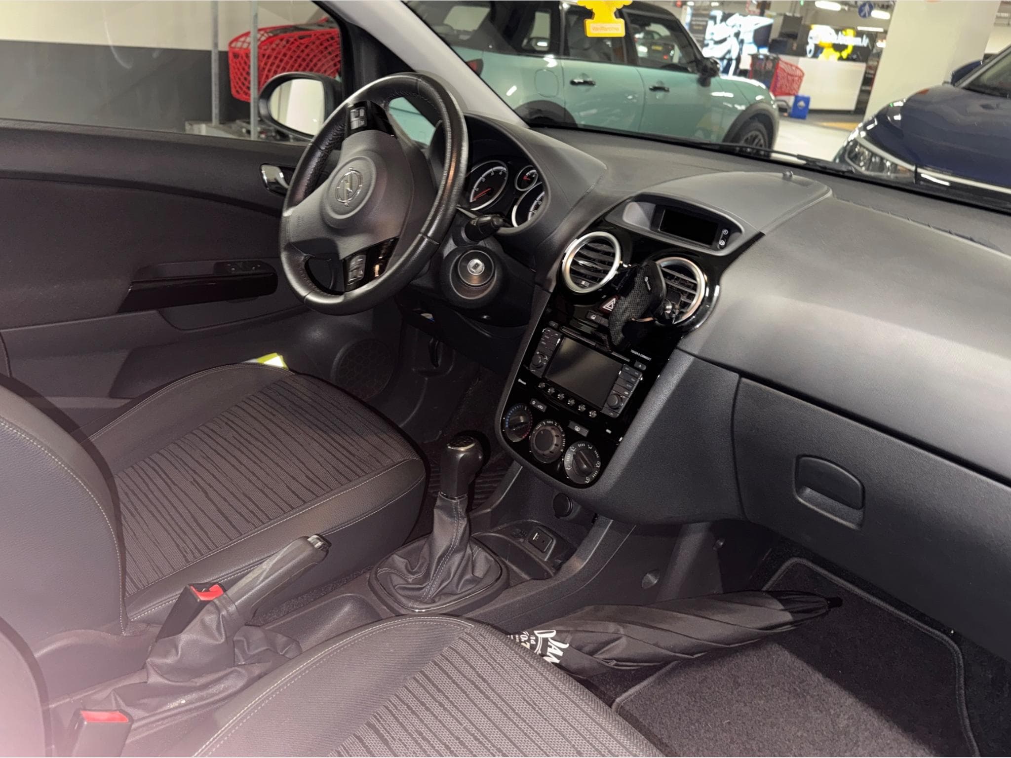 Opel Corsa (2014) - Photo 5