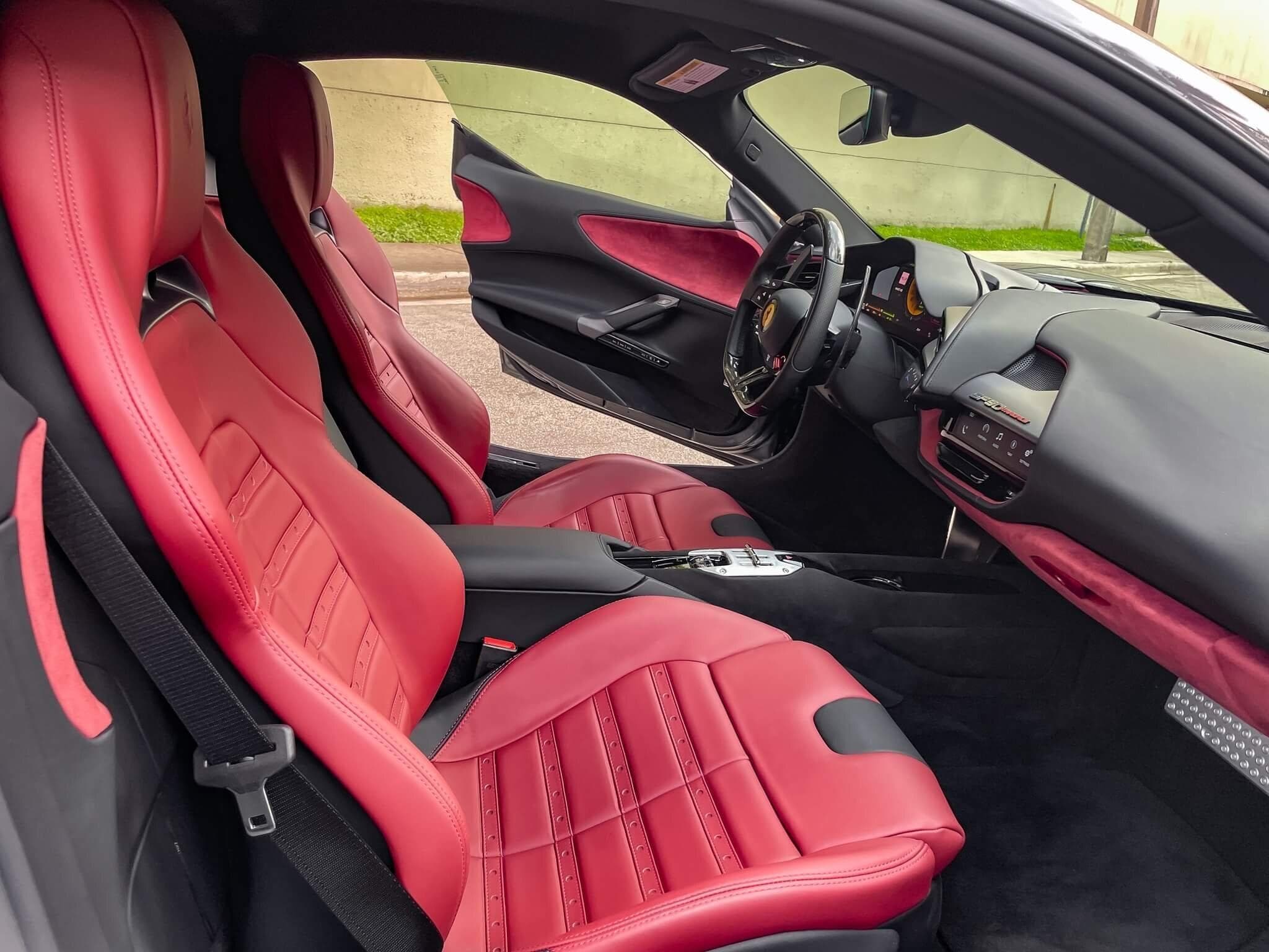 Ferrari SF90 Stradale (2022) - Photo 3