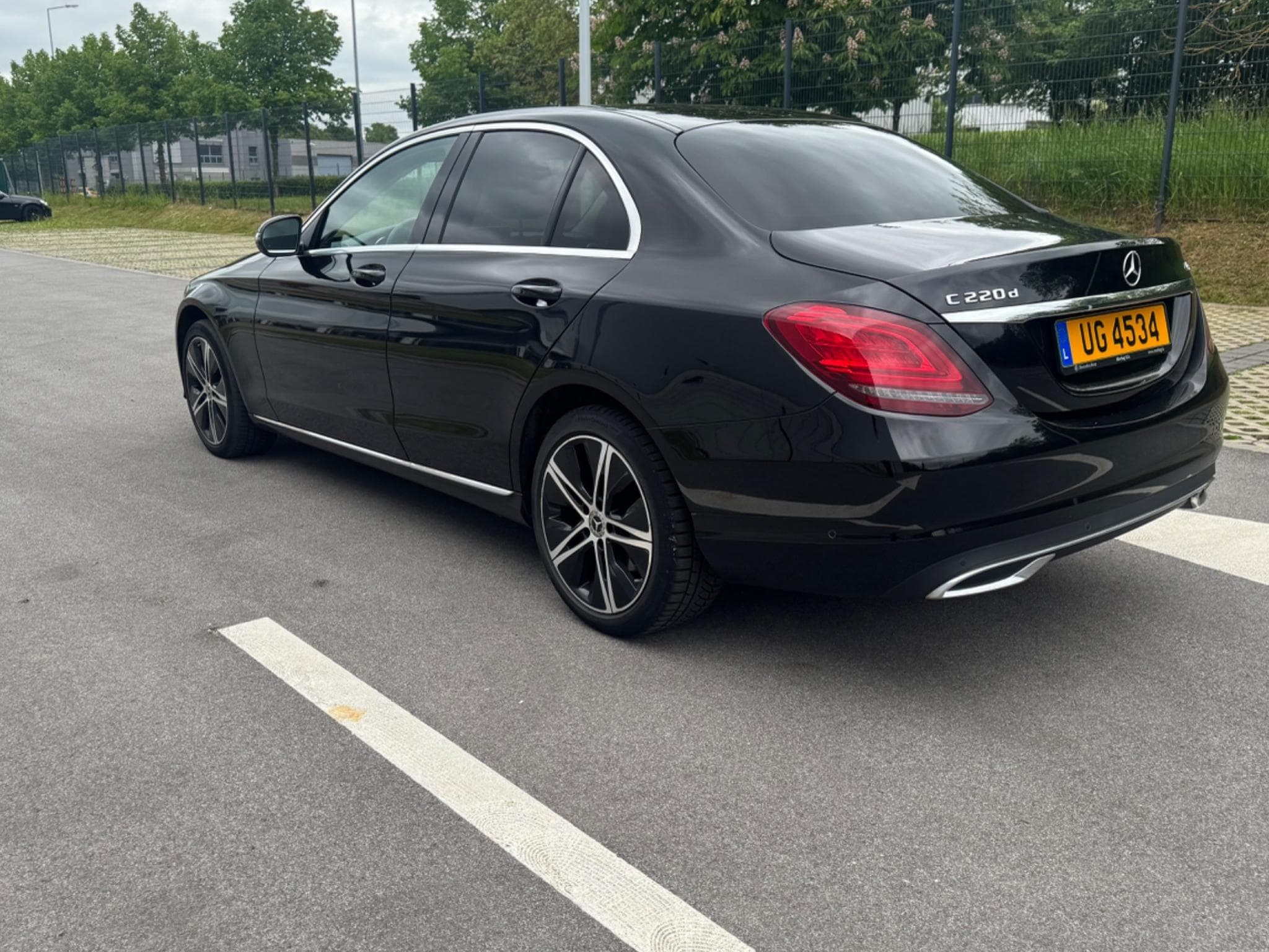 Mercedes C 220 (2020) - Photo 4