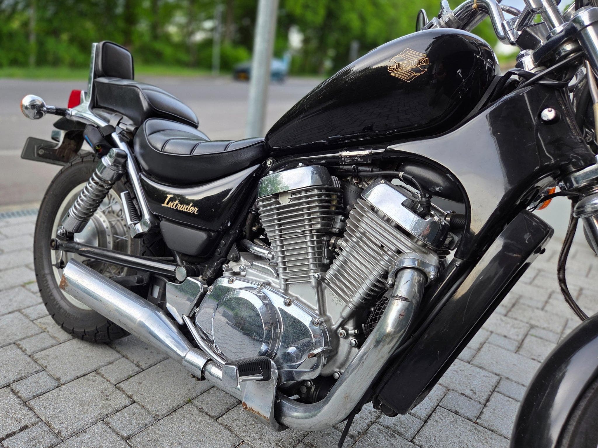 Suzuki Intruder VS 750 GL (1987) - Photo 2