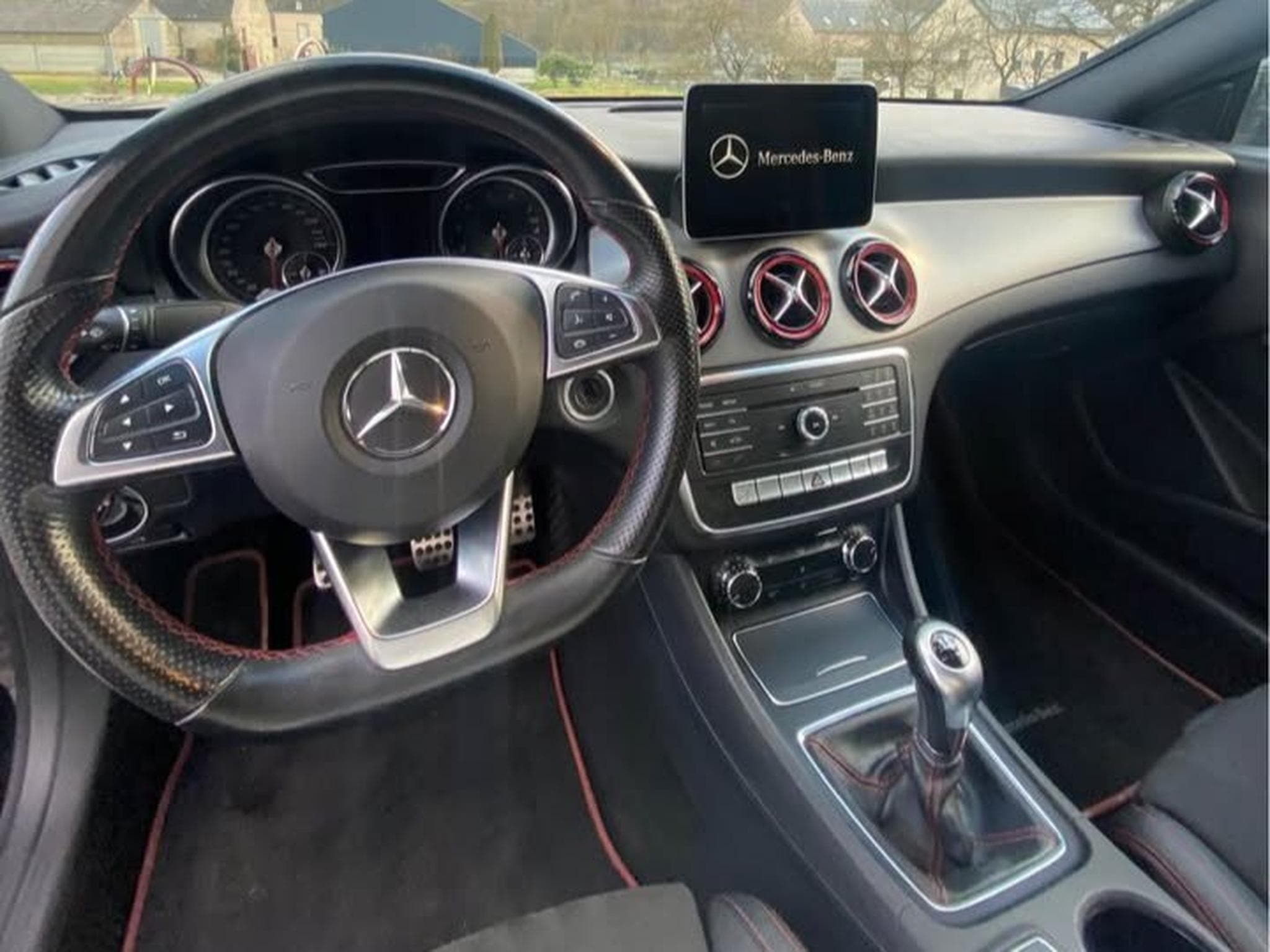 Mercedes CLA 250 Sport (2016) - Photo 4