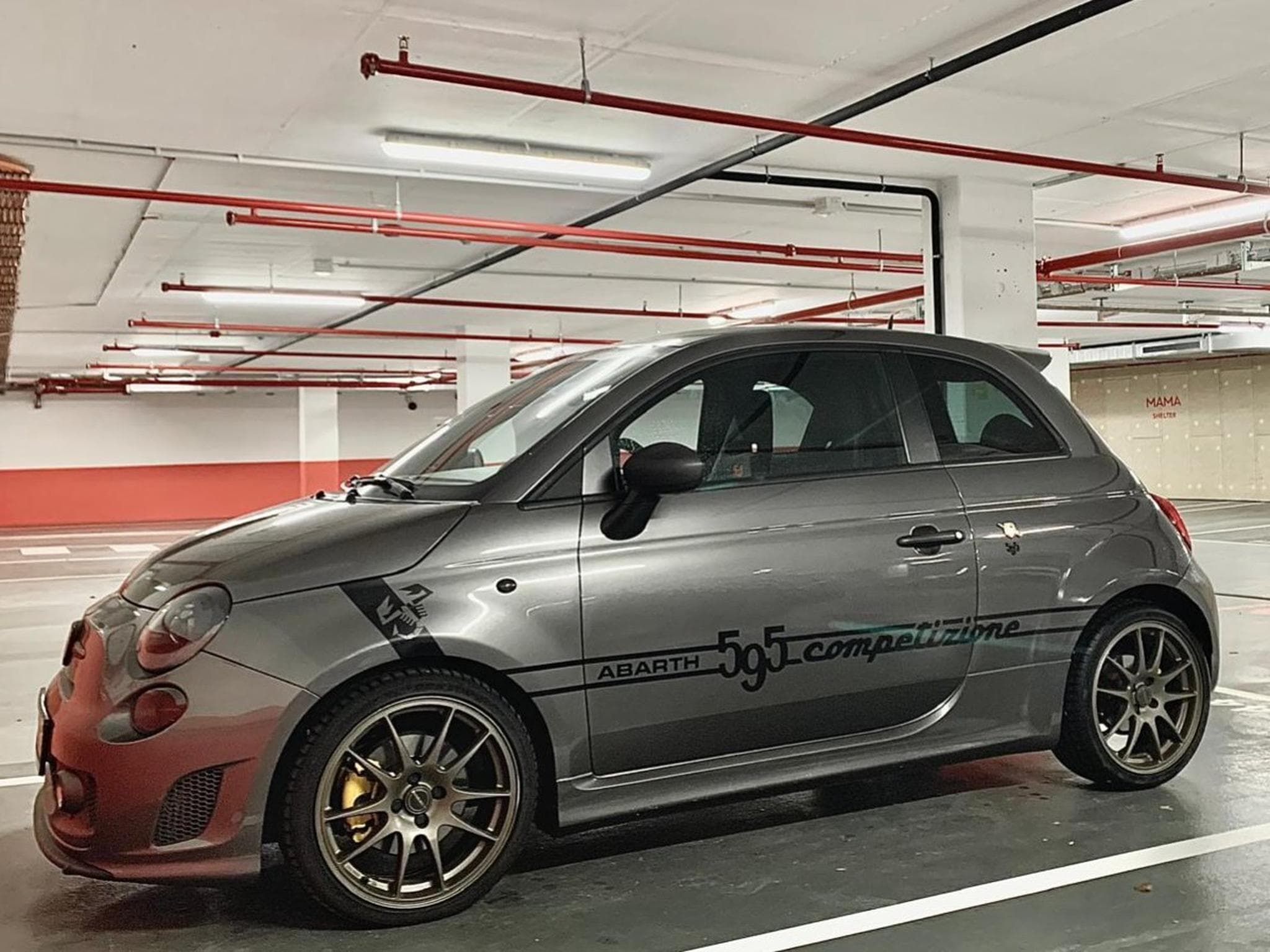 Abarth 595 Competitione (2014) - Photo 2