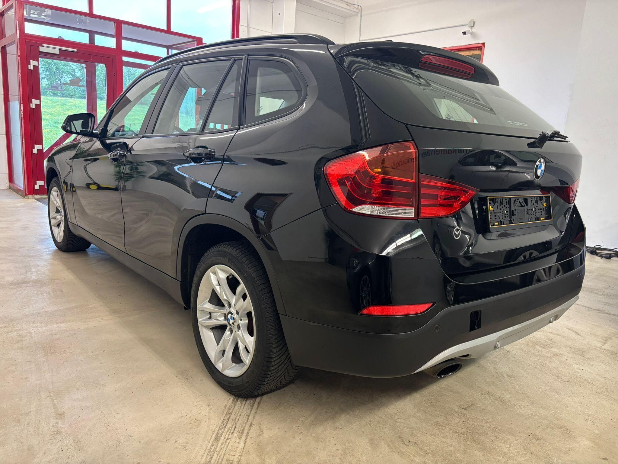 BMW X1 18i sDrive (2014) - Foto 4