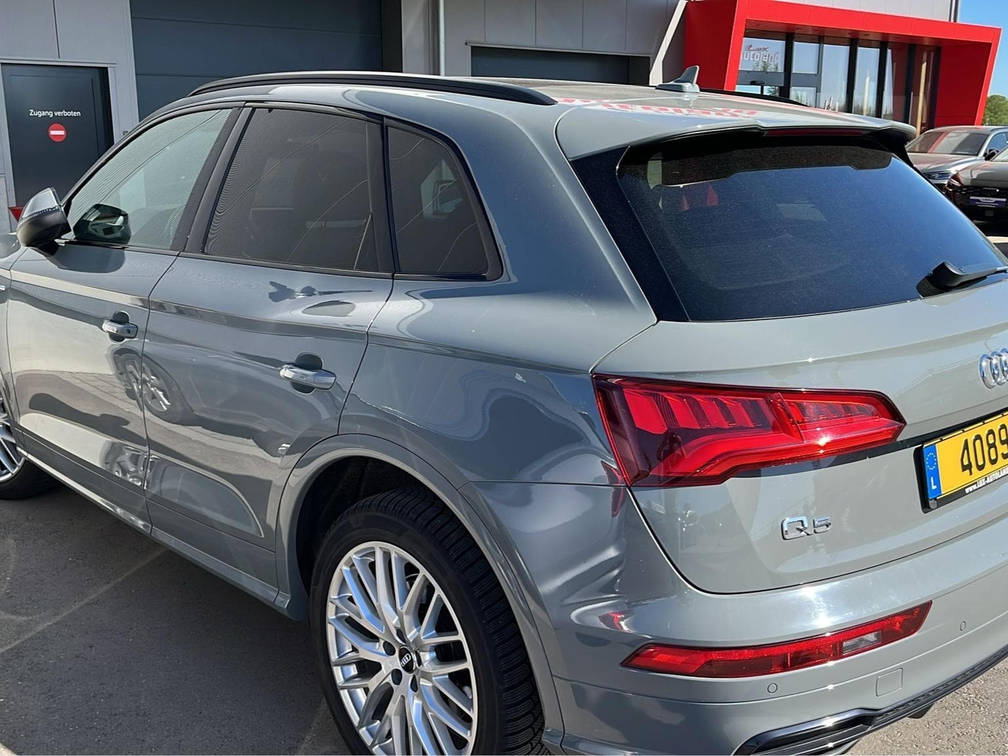 Audi Q5 S-Line (2019) - Photo 3