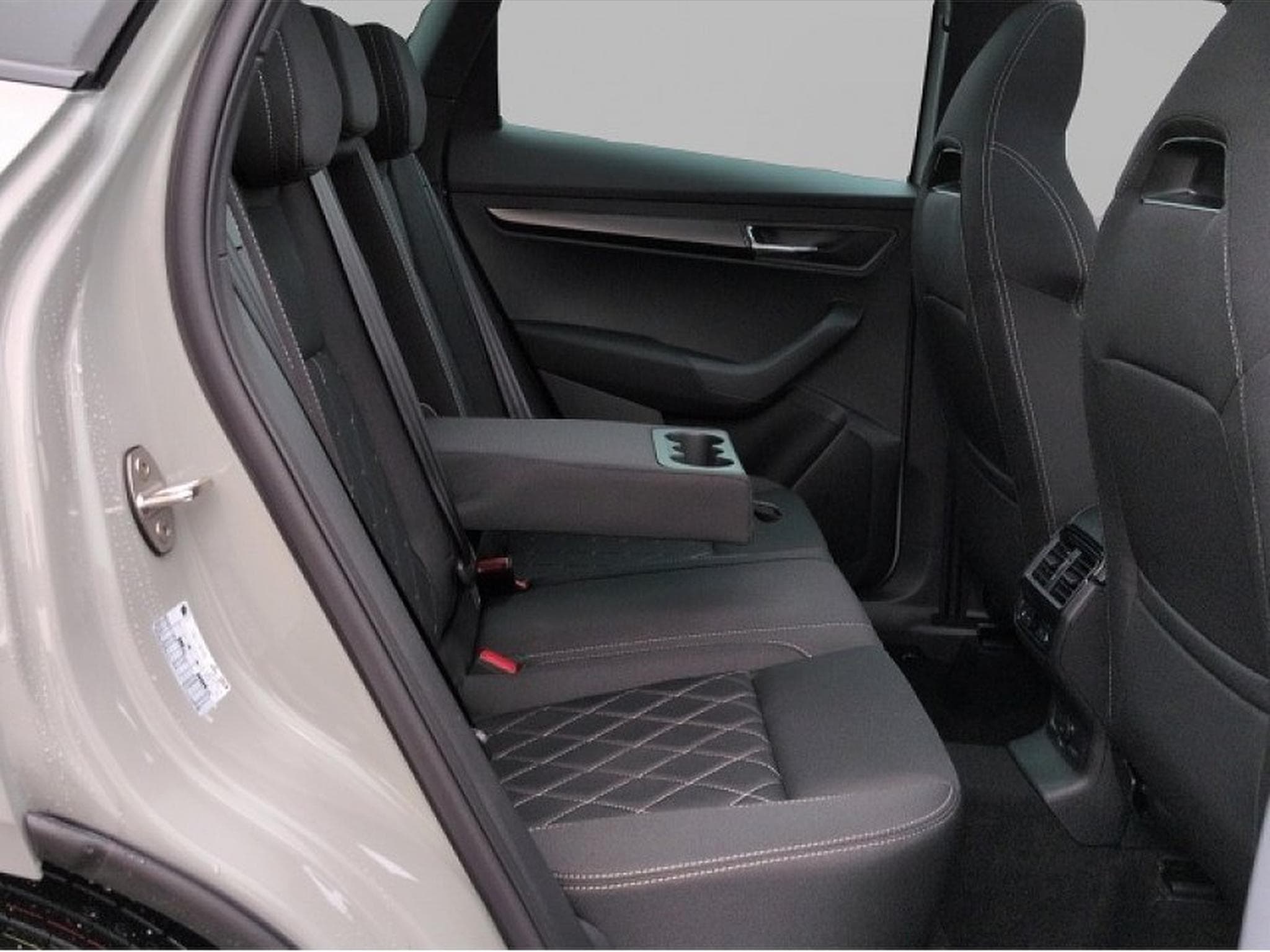 Skoda Karoq (2026) - Foto 7