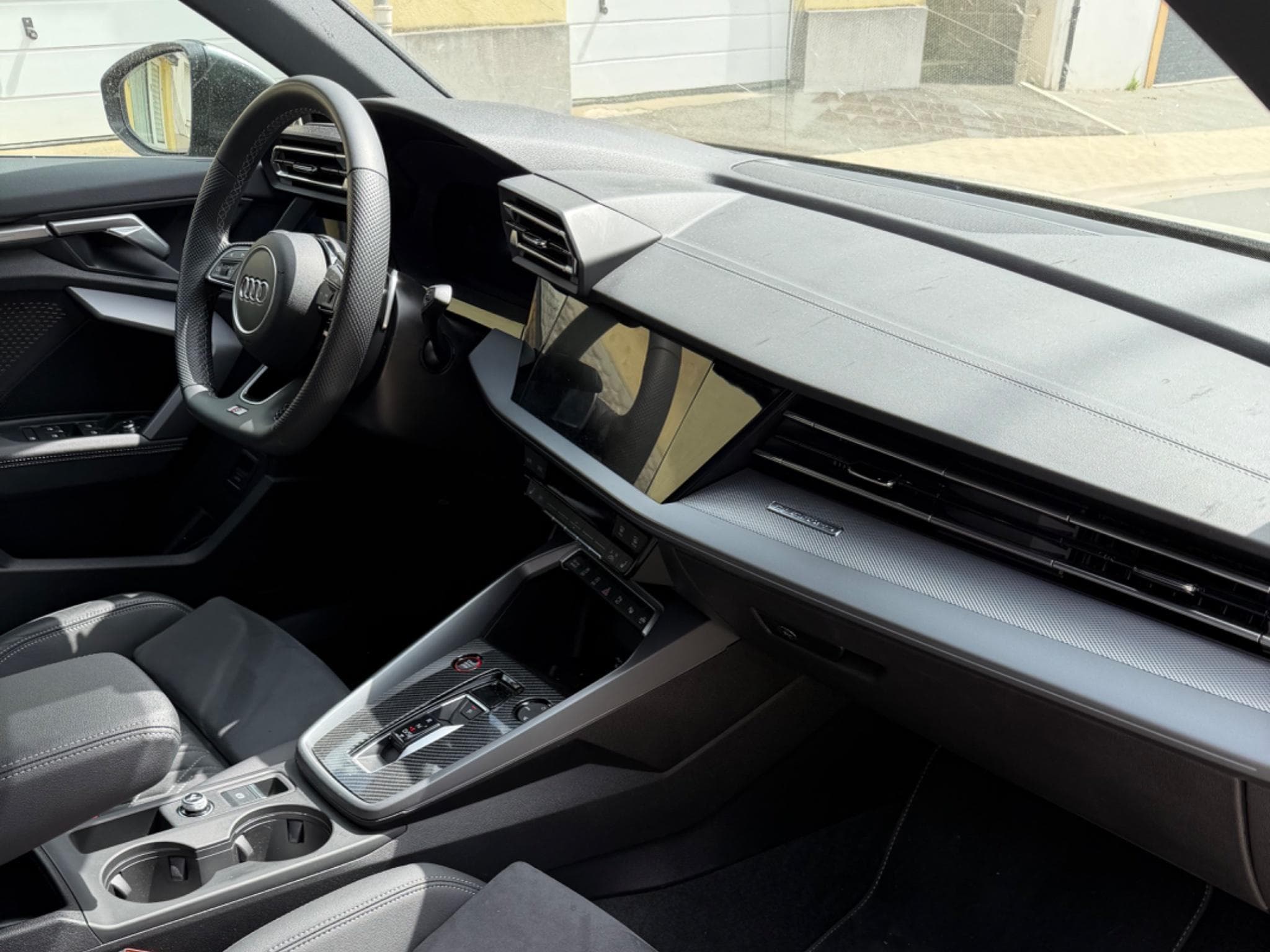 Audi S3 S-line (2025) - Photo 4