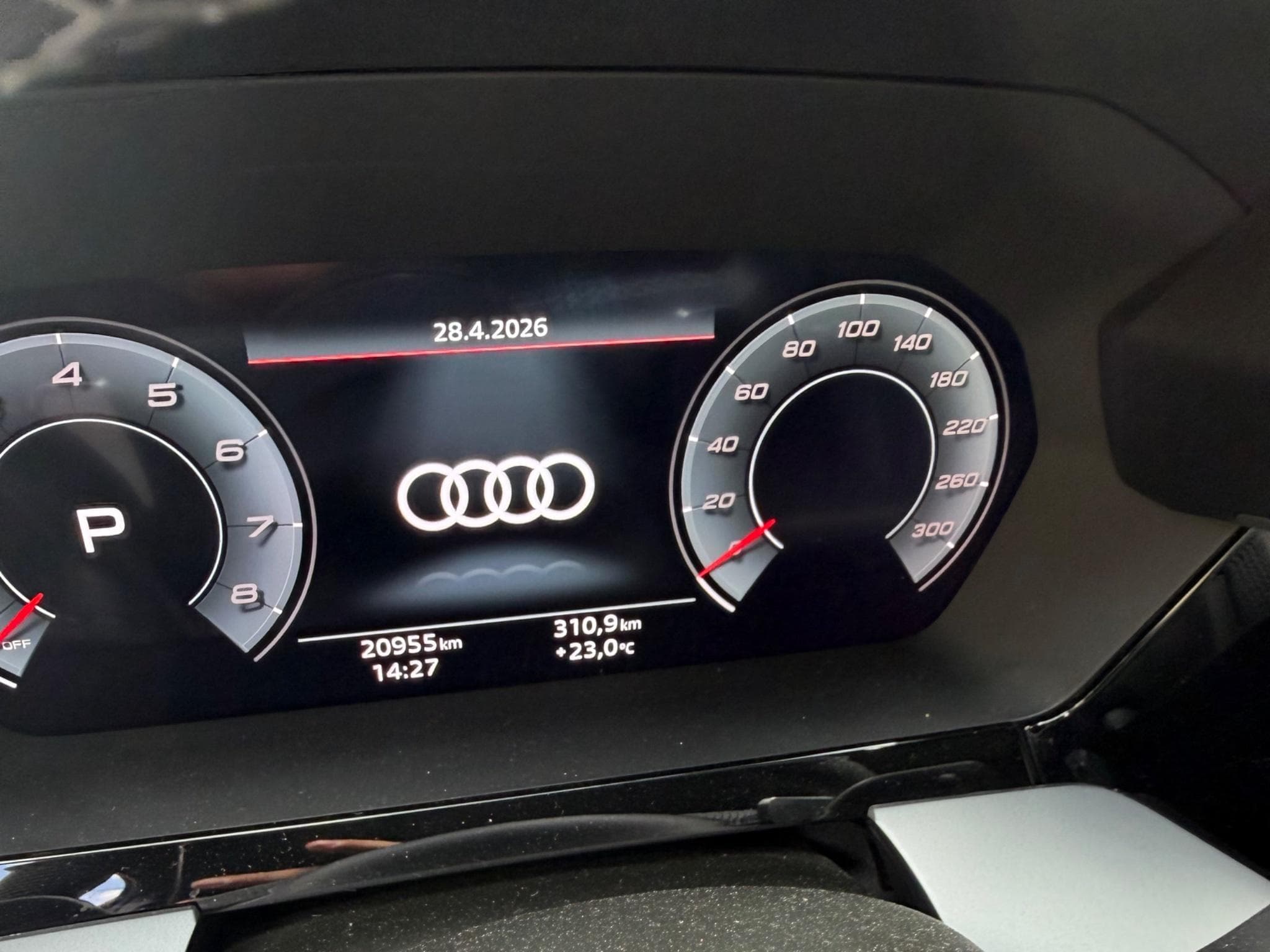 Audi S3 S-line (2025) - Photo 8