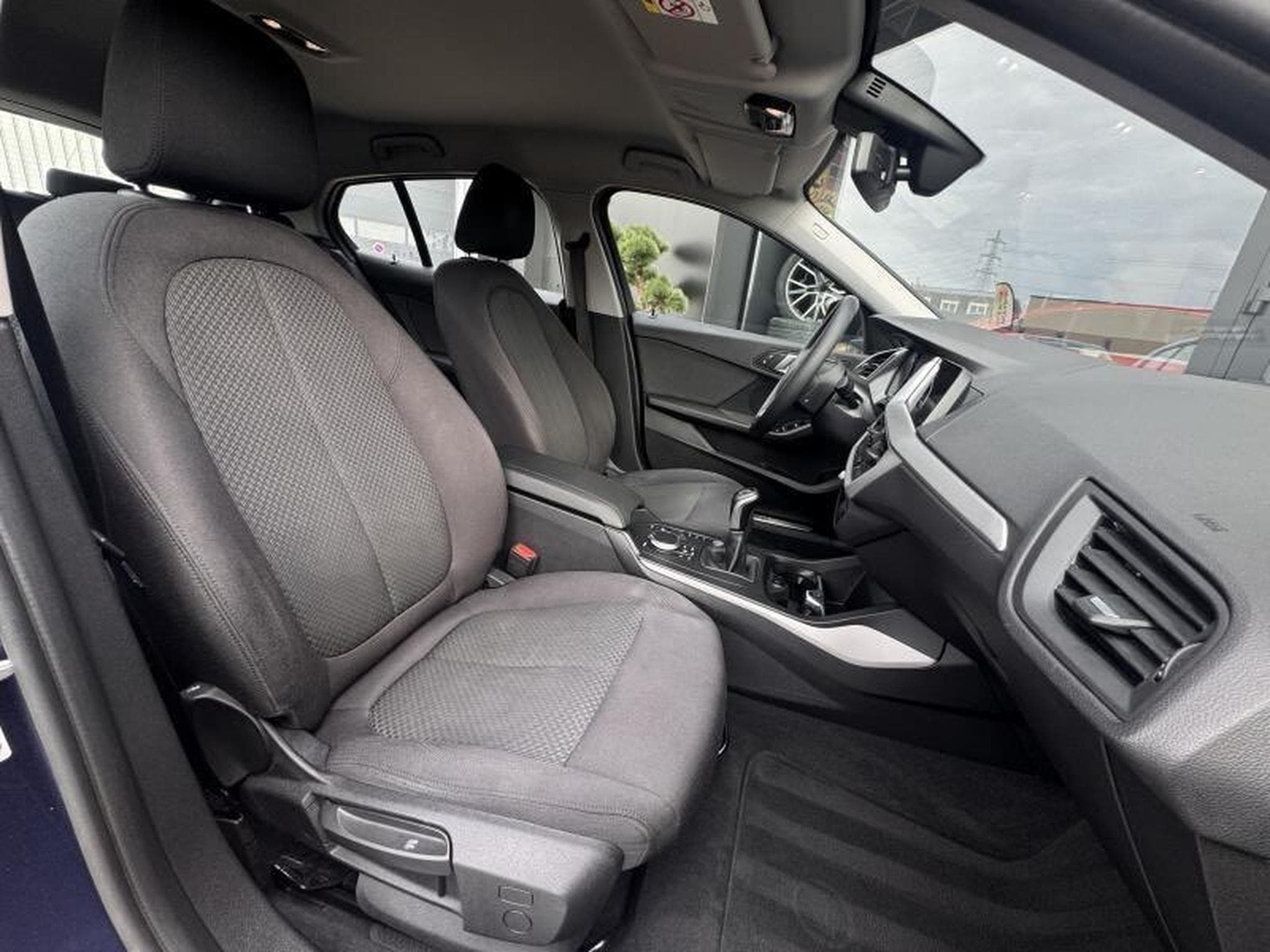 BMW 118 i 1.5L 140CV (2020) - Photo 9