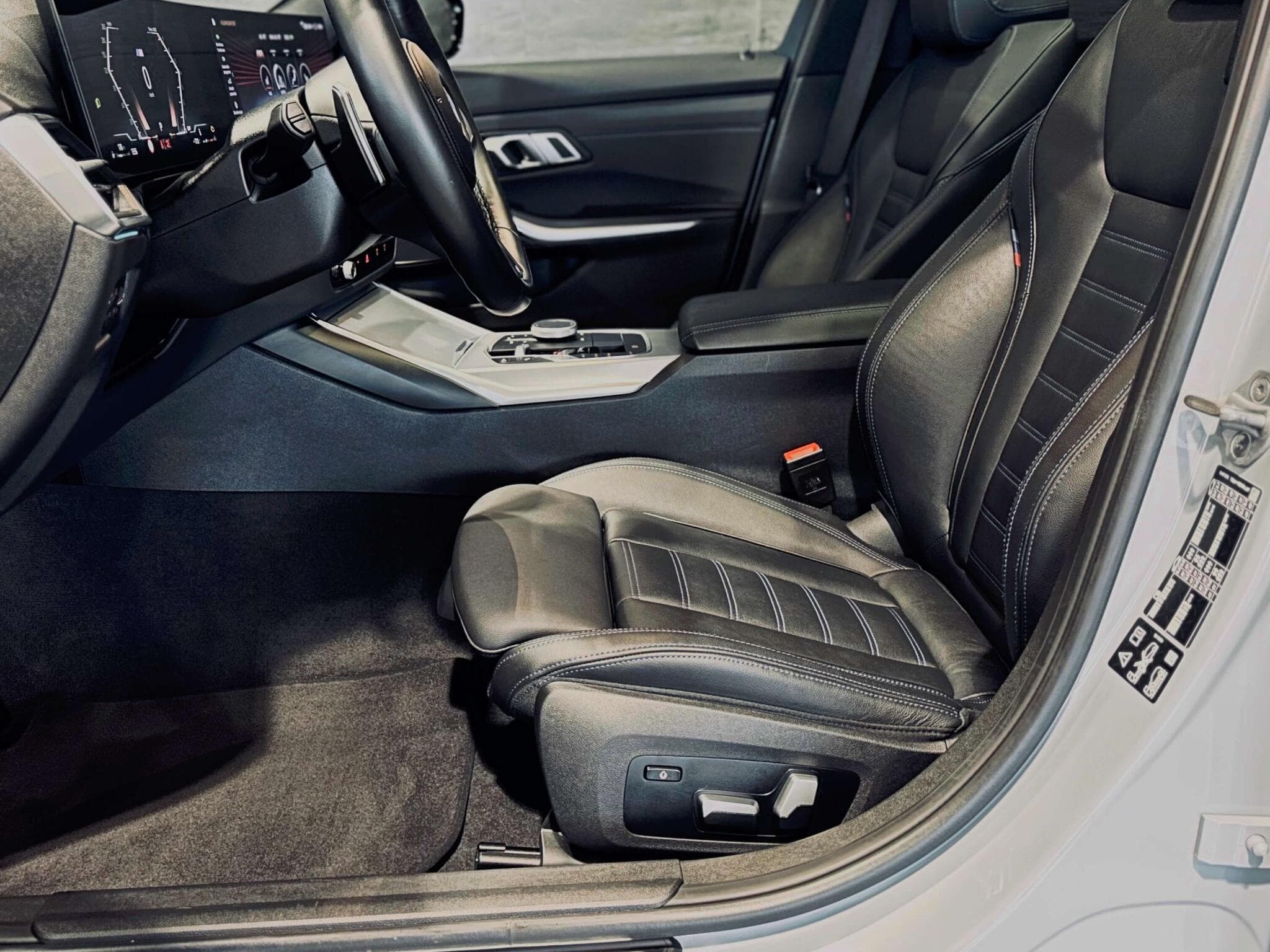 BMW M340 M340I XDRIVE TOURING STEPTRONIC (2023) - Photo 6